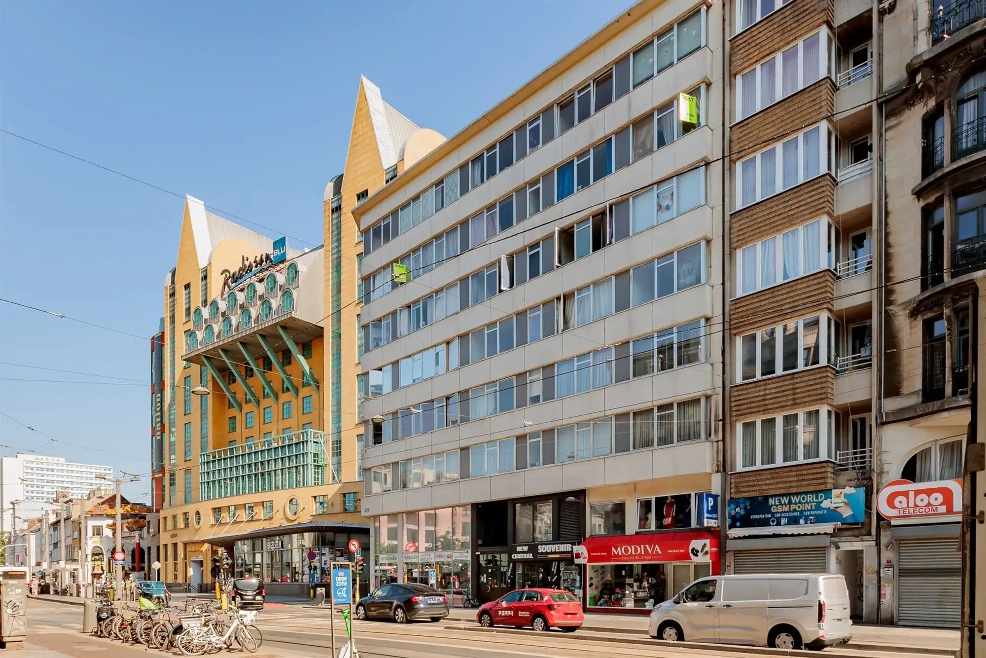 Gerenoveerd appt met 2 slk vlakbij het Centraal Station foto 2