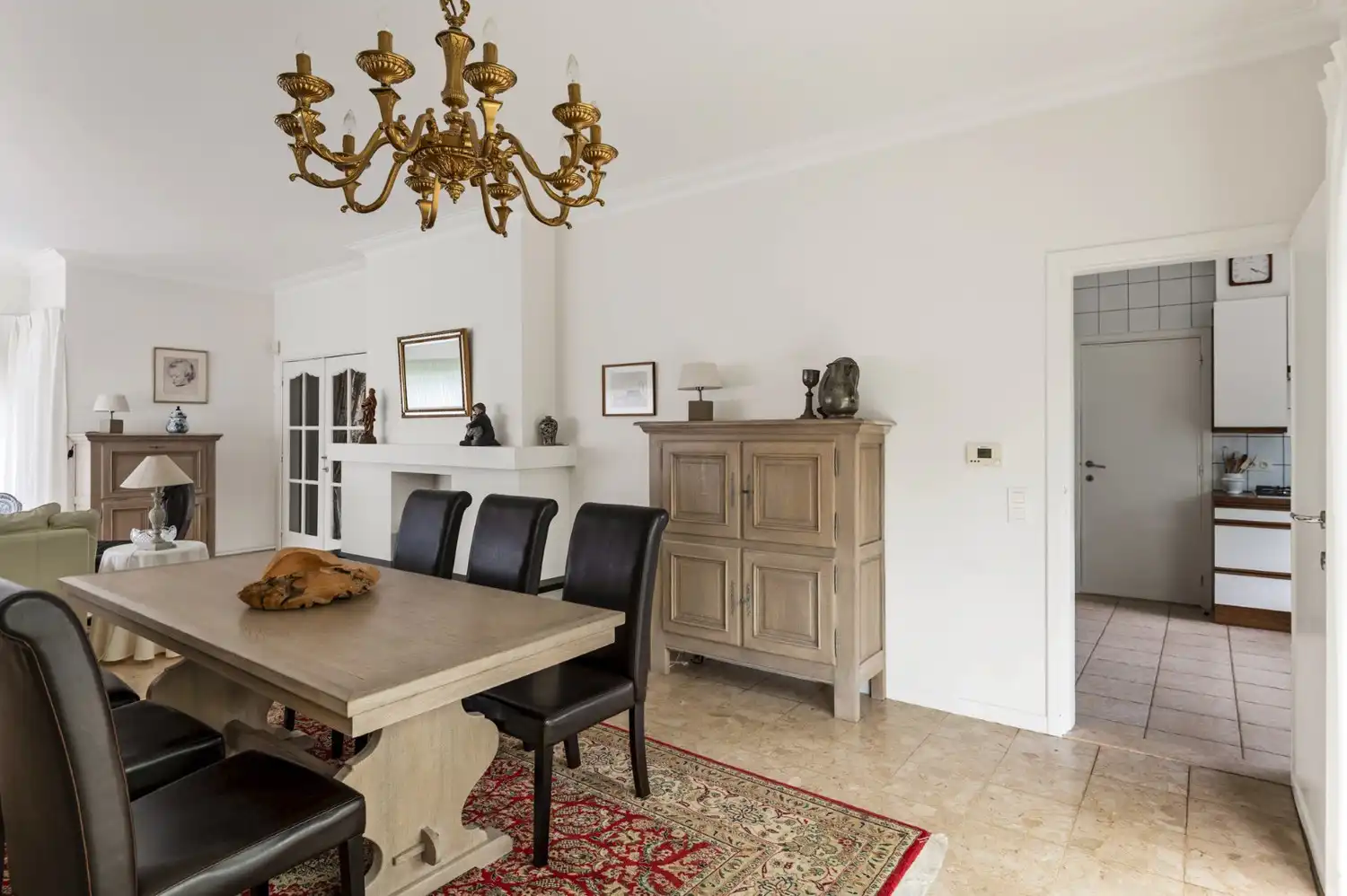 STATIGE VILLA OP PRACHTIG PERCEEL VAN 1.278 m²! foto 8