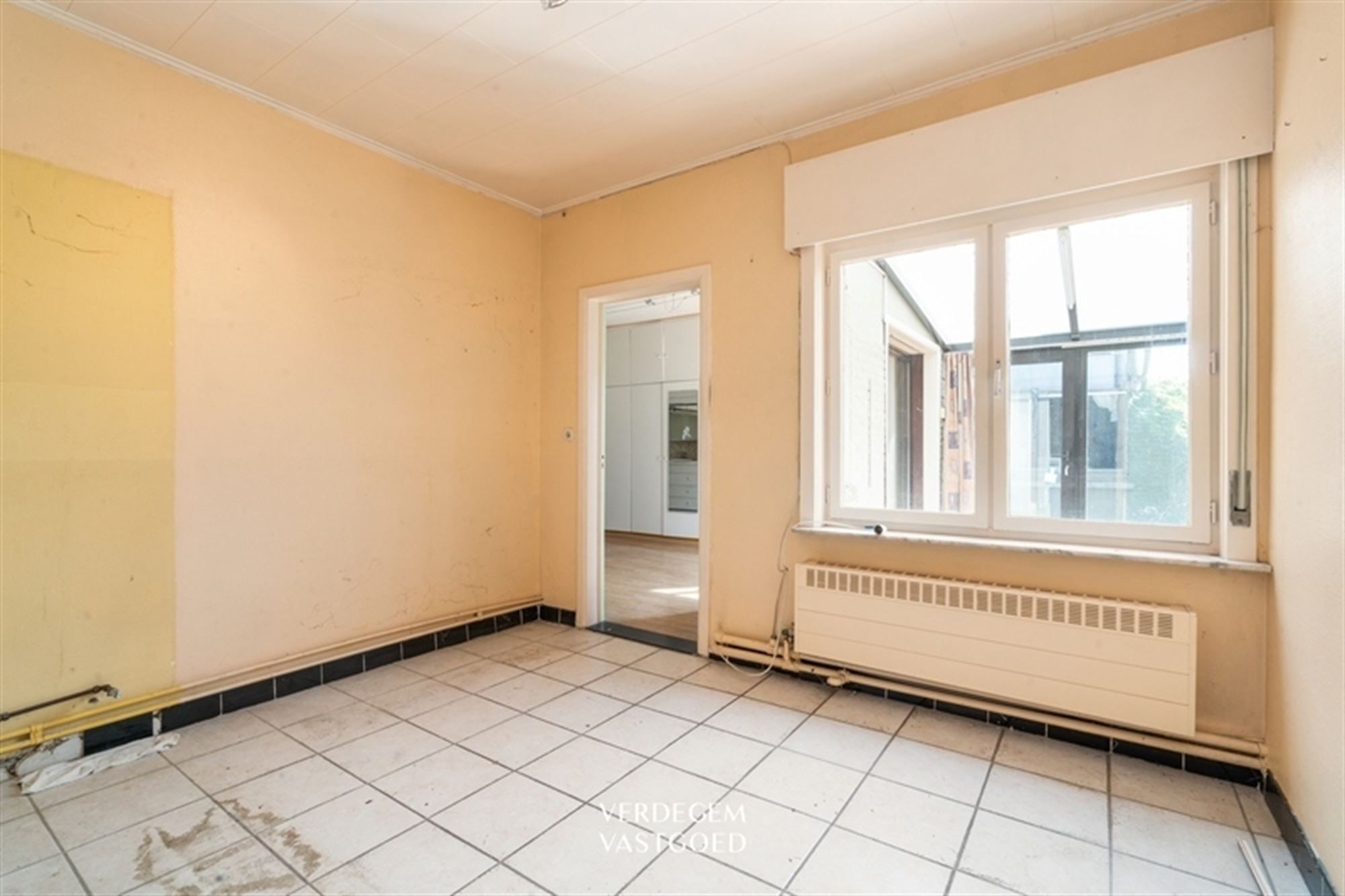 Te renoveren bungalow met 3 slaapkamers in fijne woonwijk foto 11