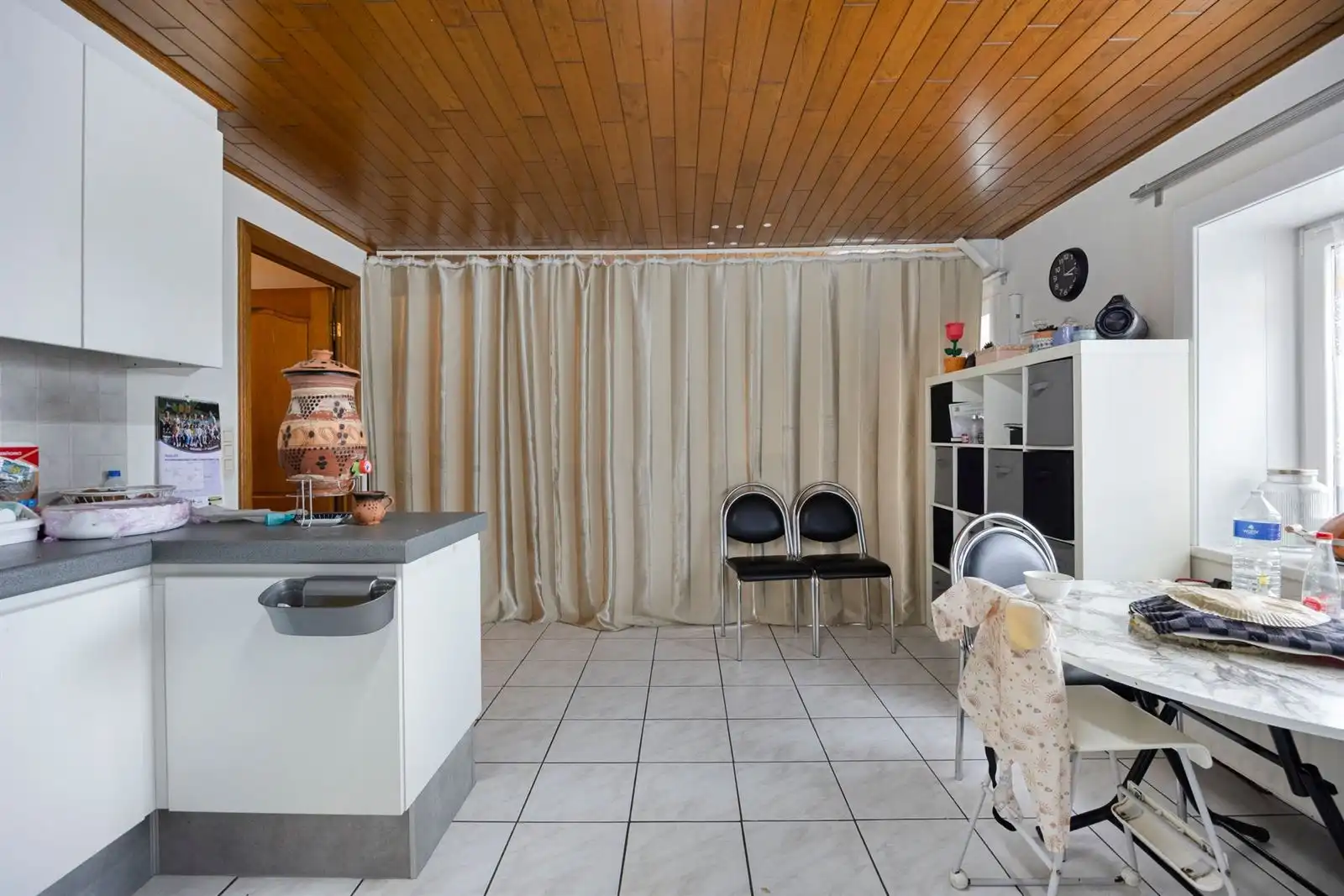 Ruim appartement met 4 slaapkamers te koop foto 10