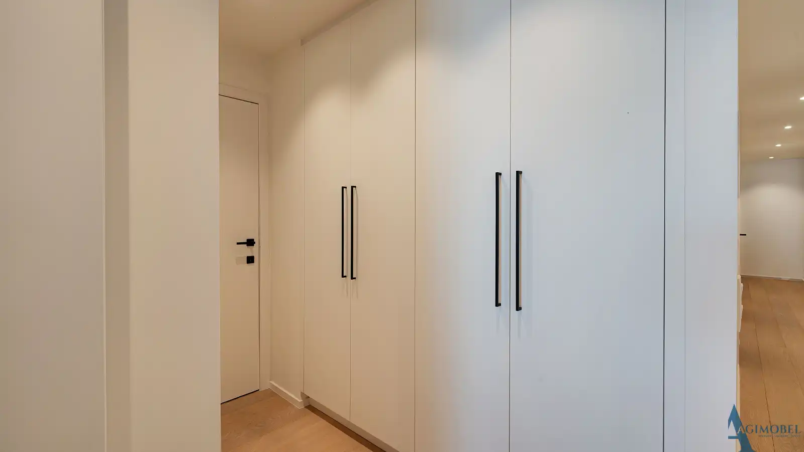 Exclusief  hoek appartement met frontaal zeezicht aan het Rubensplein. foto 12