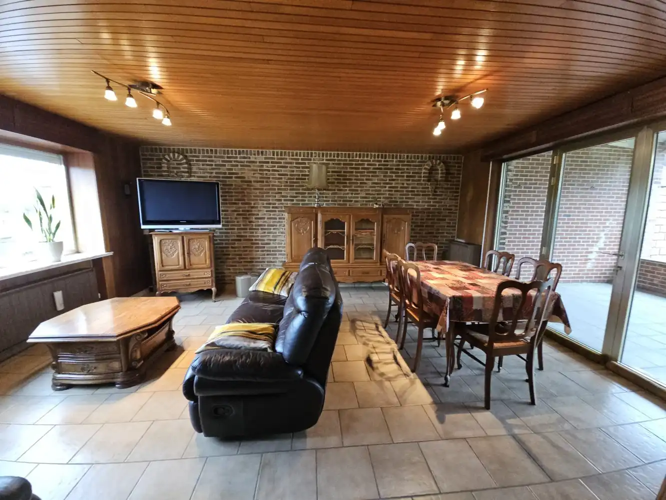 Landelijk gelegen woning met tuin foto 4