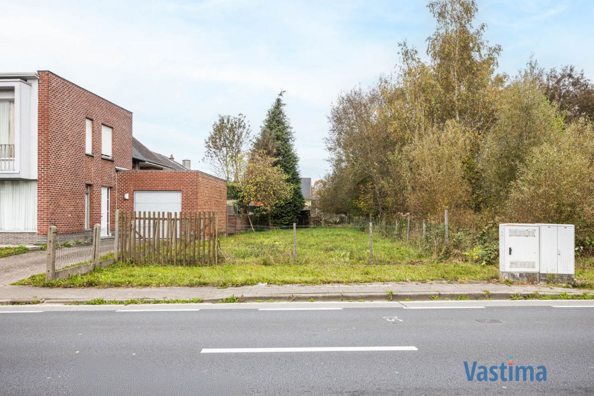 Bouwrijpe grond nabij OLV-Ziekenhuis foto {{pictureIndex}}