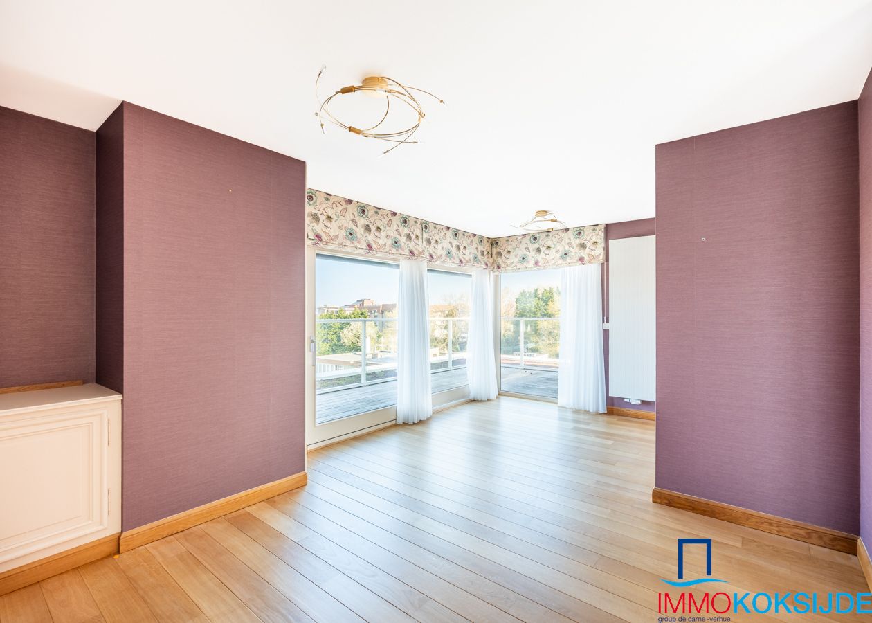 Prachtig penthouse met 2 slaapkamers en ruim terras vlakbij de Esplanade foto 6