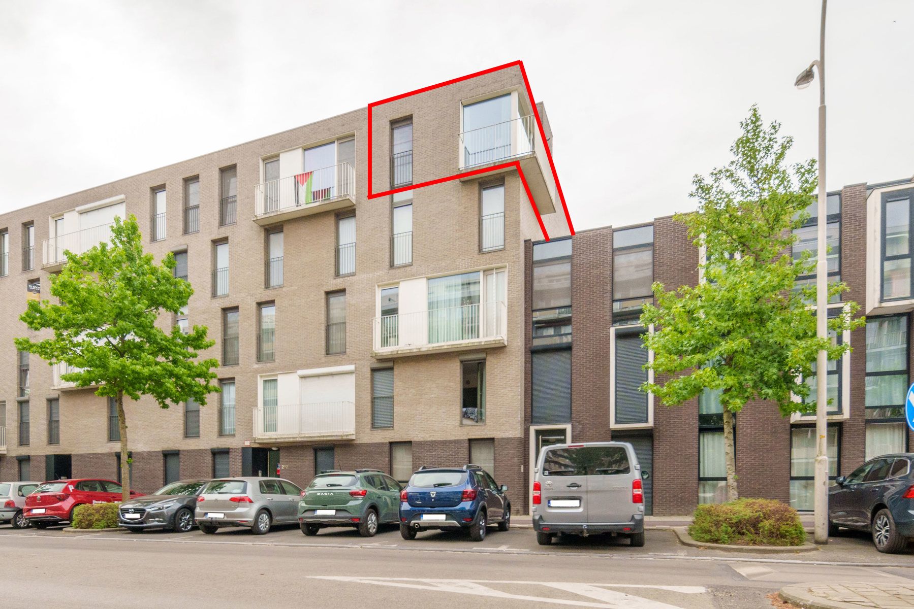 Instapklaar app mogelijkheid tot huren van autostaanplaats. foto 11