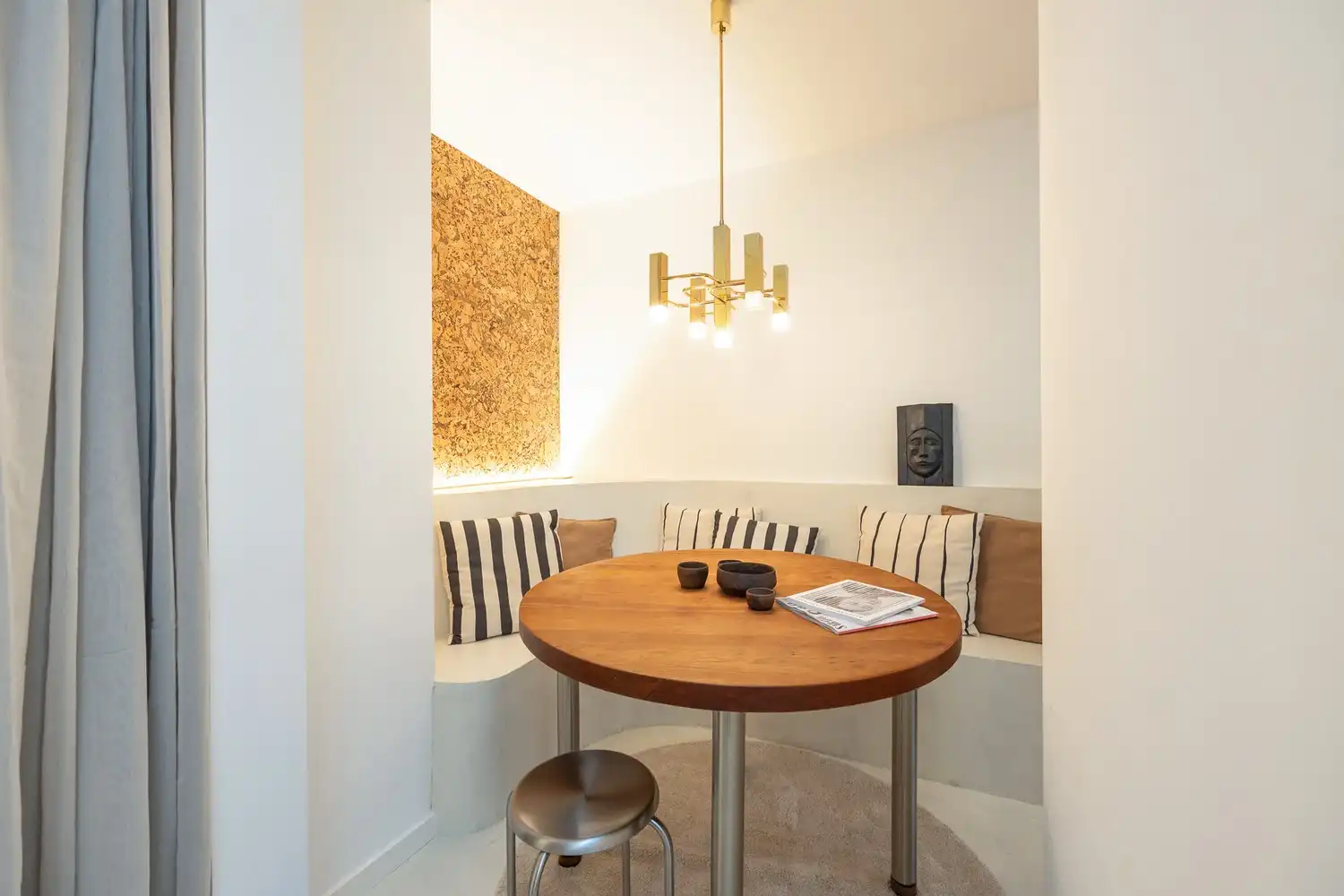 Instapklaar designappartement aan het Stadspark – tijdloze elegantie in hartje stad foto 13