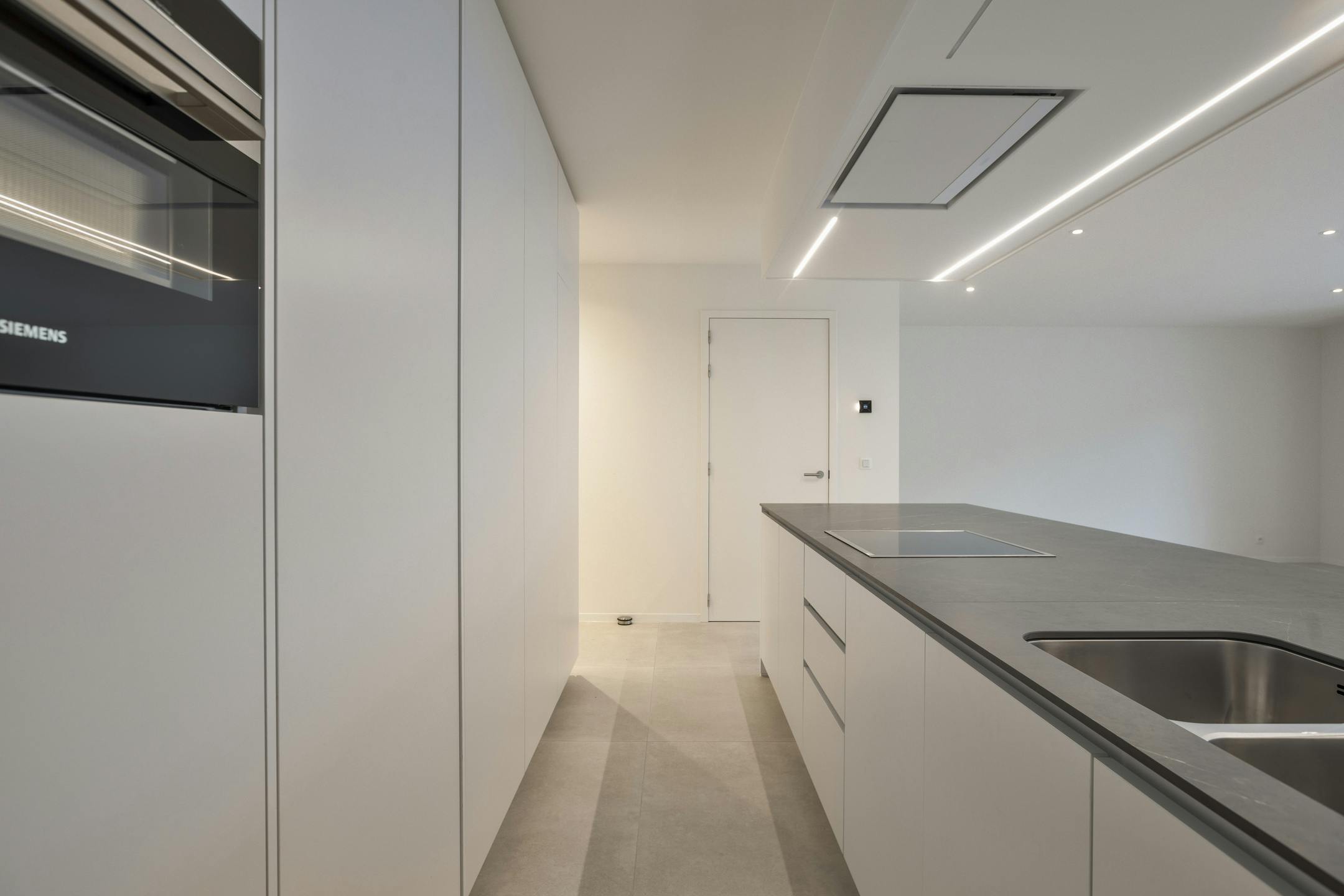 Nieuwbouwappartement te koop in de Ieperstraat in Poperinge foto 12