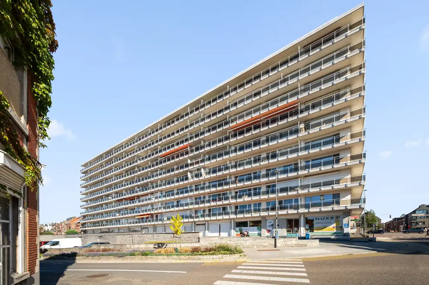 Instapklaar appartement met 2 slaapkamers en garage in Tienen foto {{pictureIndex}}