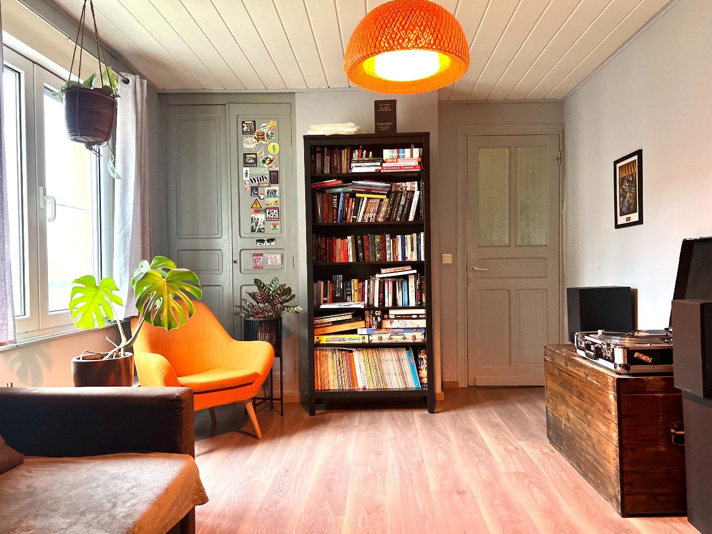 Charme troef in deze starterswoning te Wevelgem! foto 2