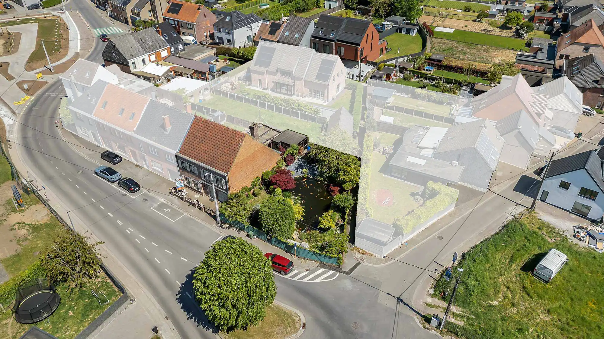 Karaktervolle gezinswoning met bouwgrond en veel potentieel foto 31