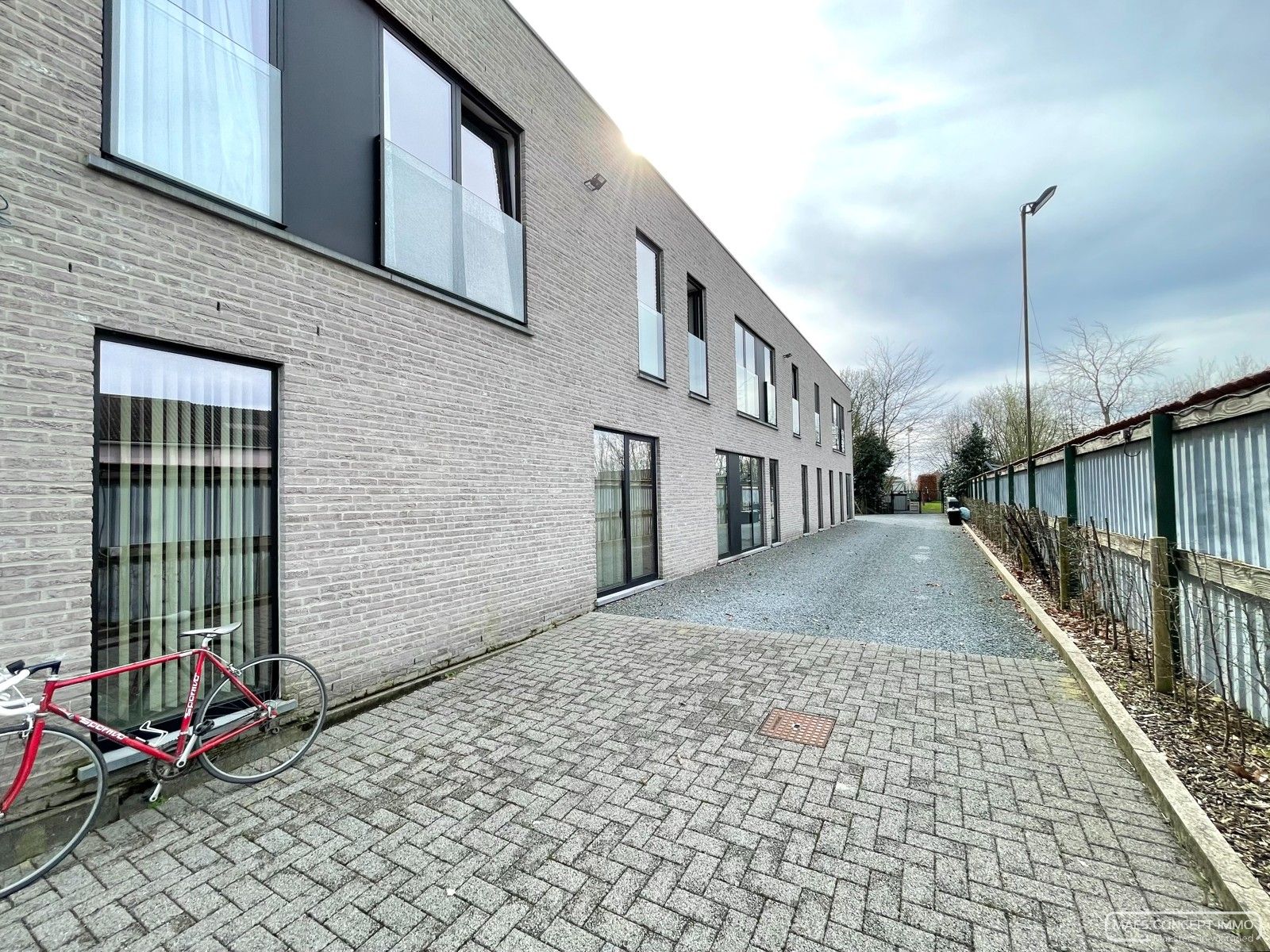 Investeringsappartement te koop in Anzegem foto 11