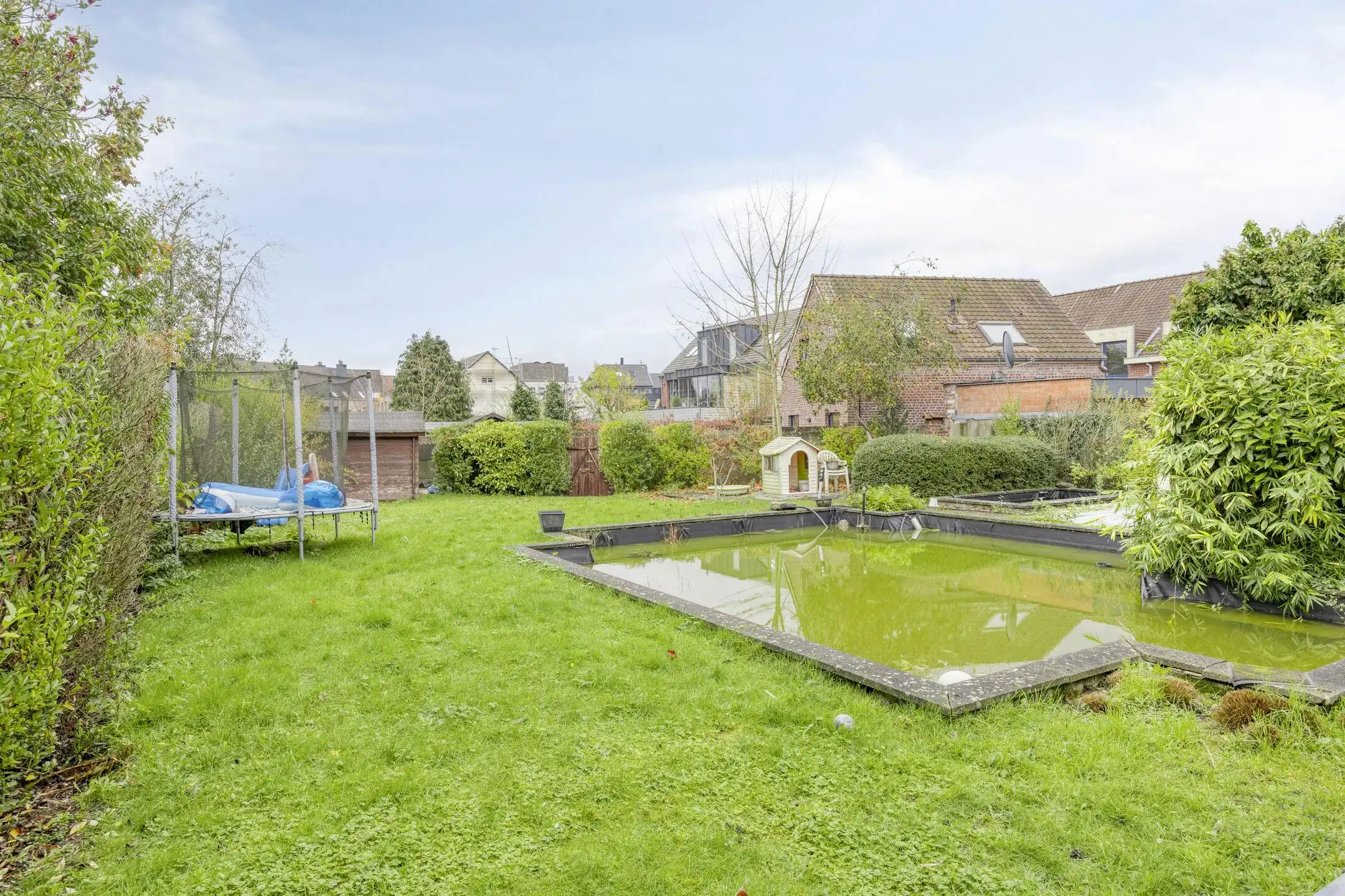 Charmante herenwoning met garage en tuin in het hartje van Ternat foto 24