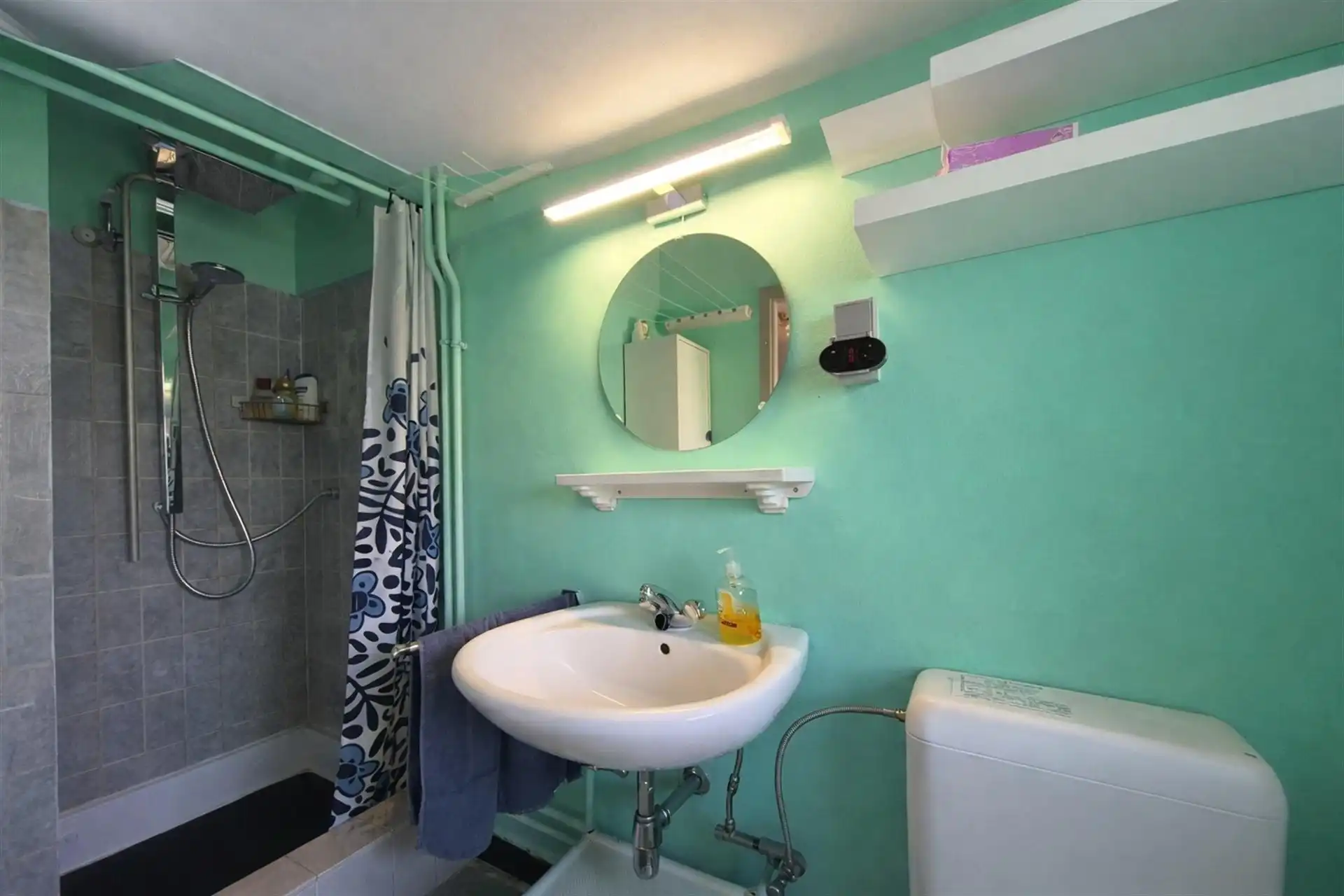 Instapklaar appartement met 1 slaapkamer. foto 3