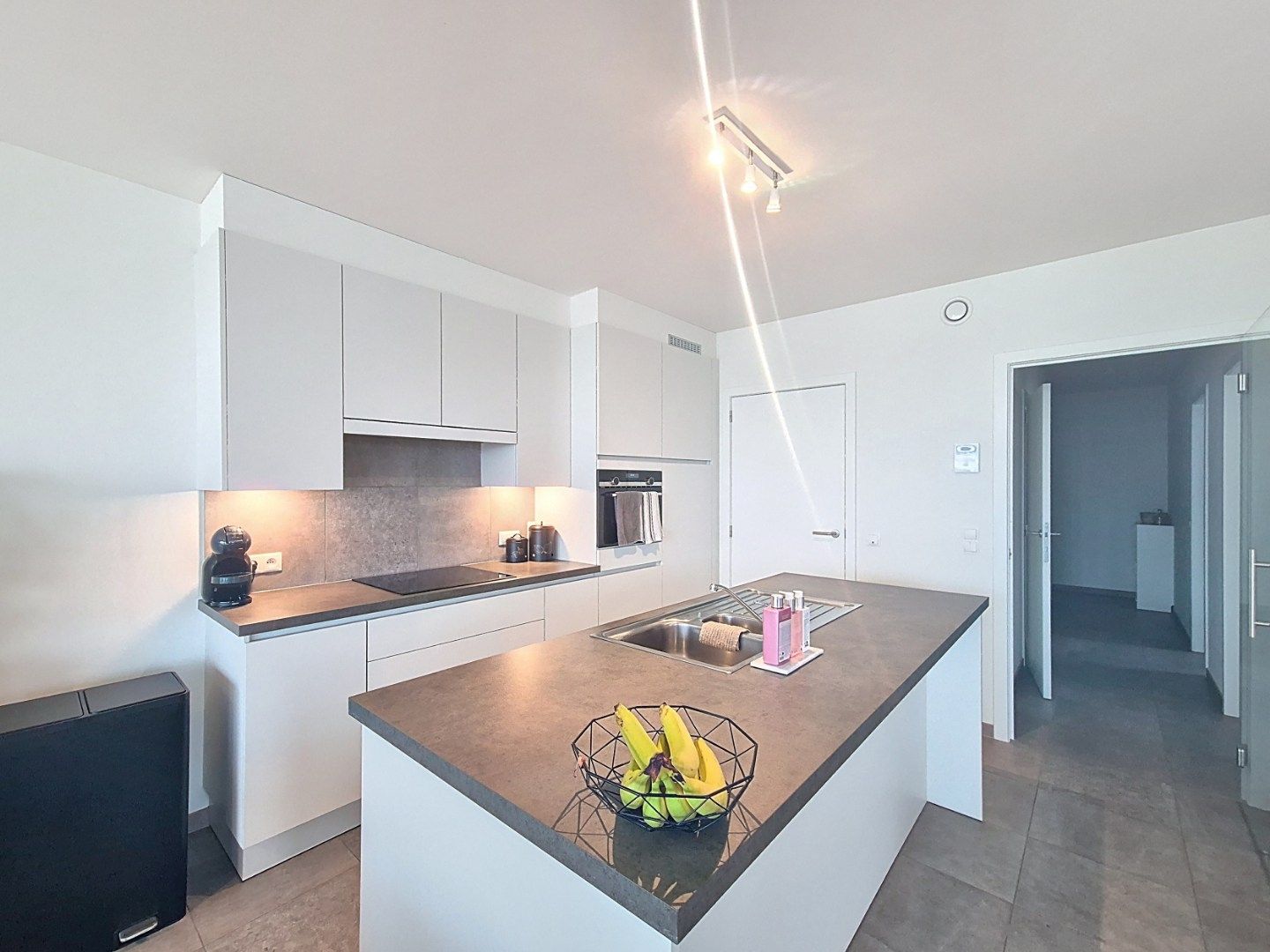 Appartement met 2 slpk en garage foto 6