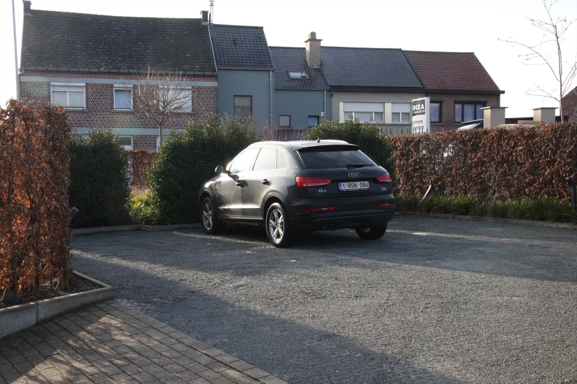 Mooi afgewerkt, ruim duplex-appartement (3 slks) met groot terras te Lierde foto 20