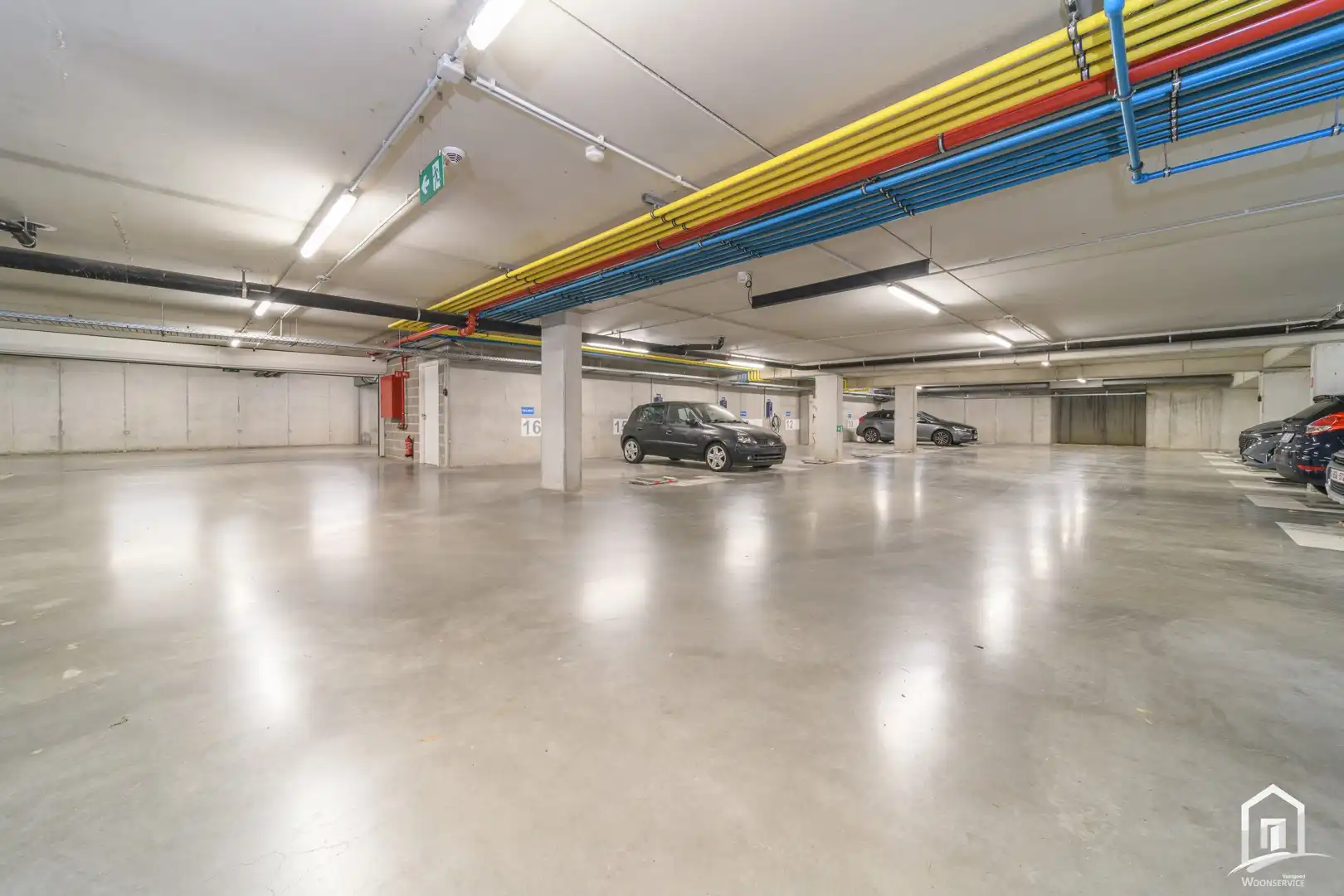 Recente casco handels- of kantoorruimte met sterke investeringswaarde in Sint-Pieters-Leeuw foto 9