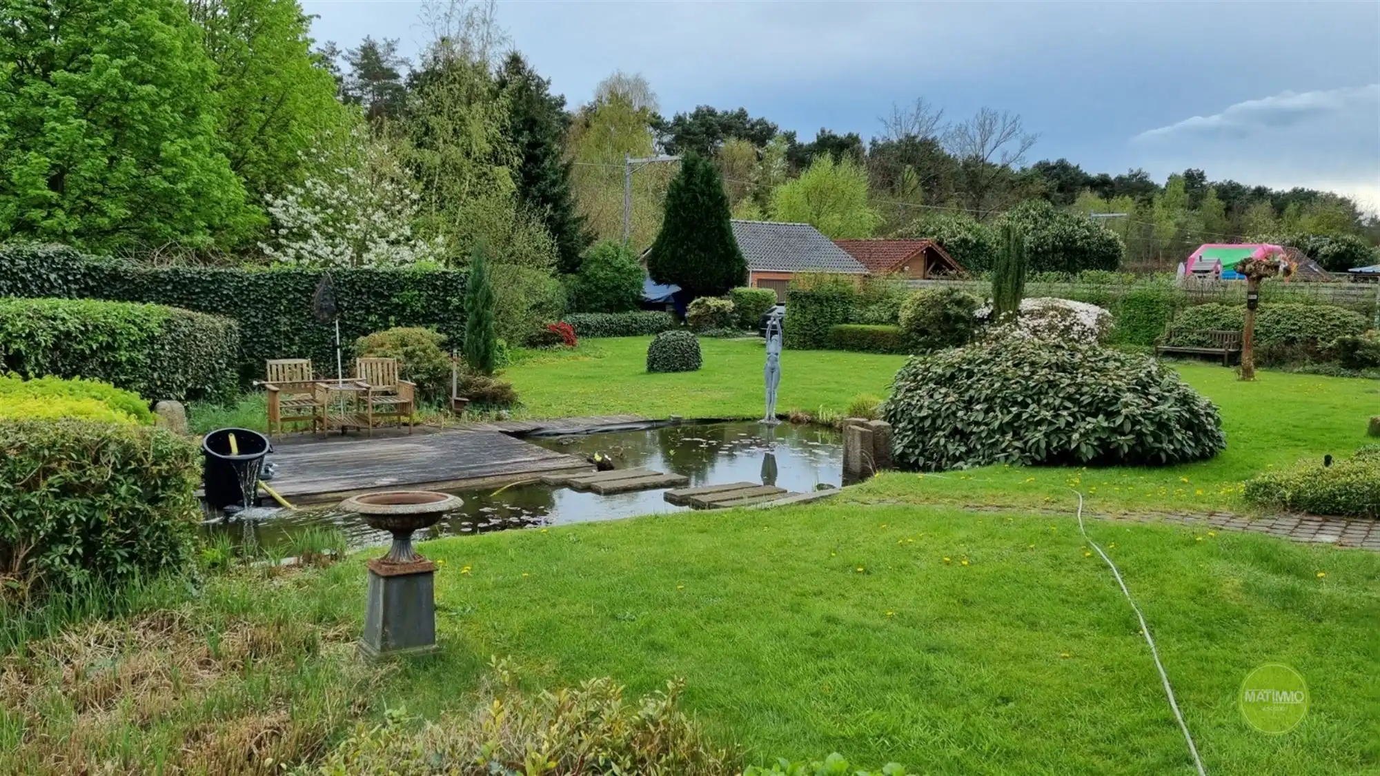 Rustig gelegen woning op een perceel van ruim 2.275 m2 foto 36