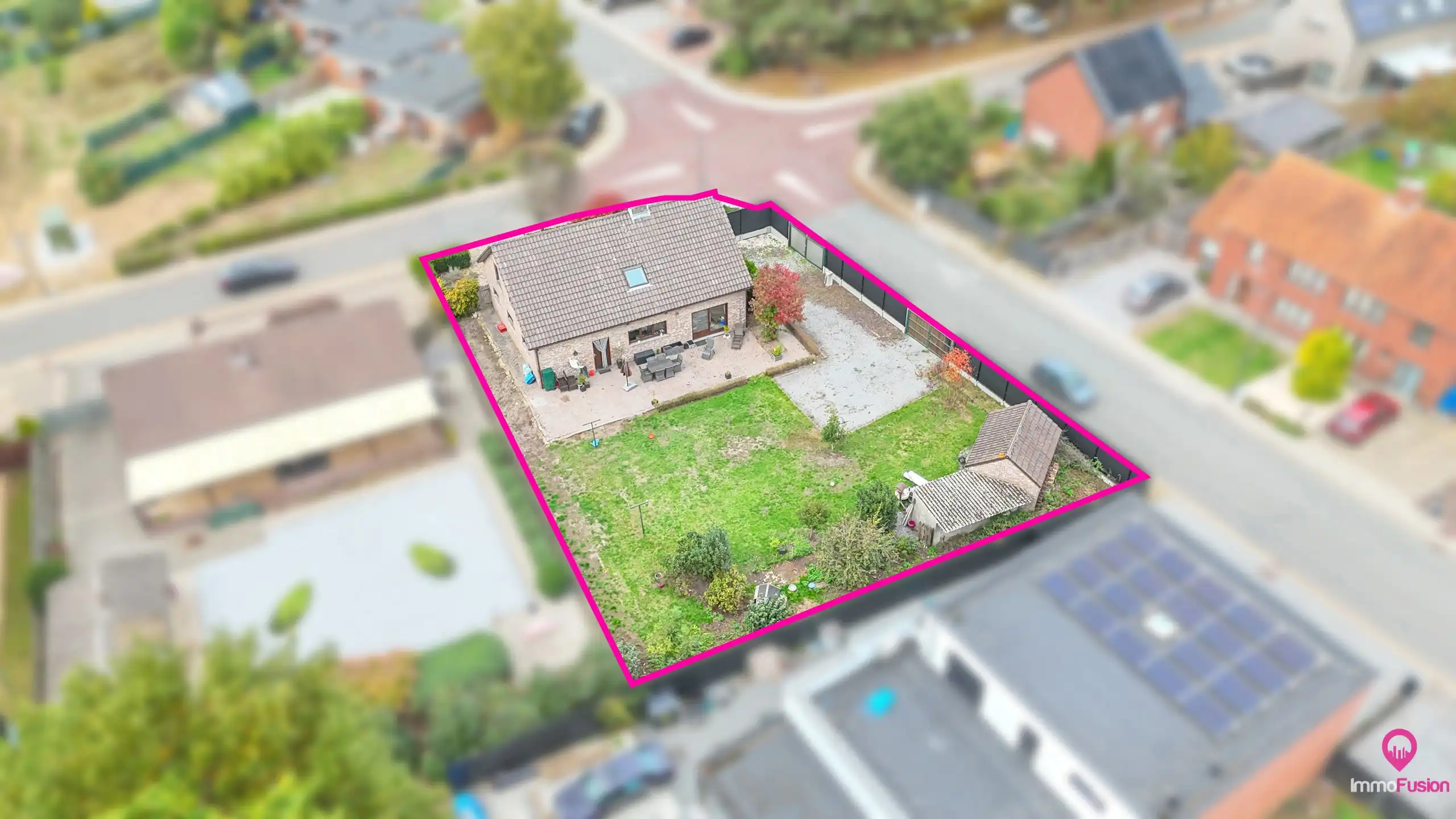 Prachtige landelijke woning met grote omheinde tuin en 3 slpk! foto 46