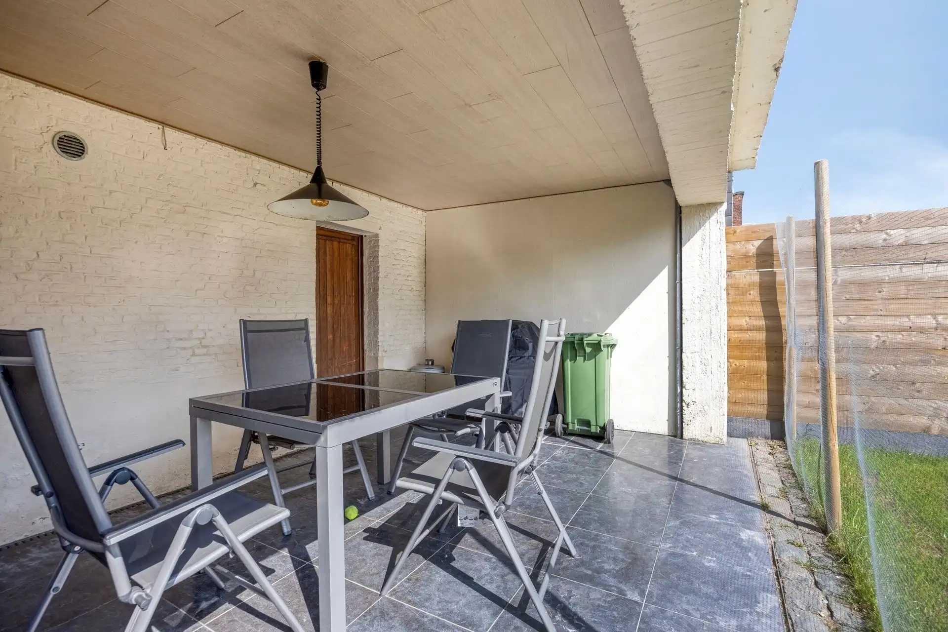 Instapklare woning met zonnige tuin! foto 3