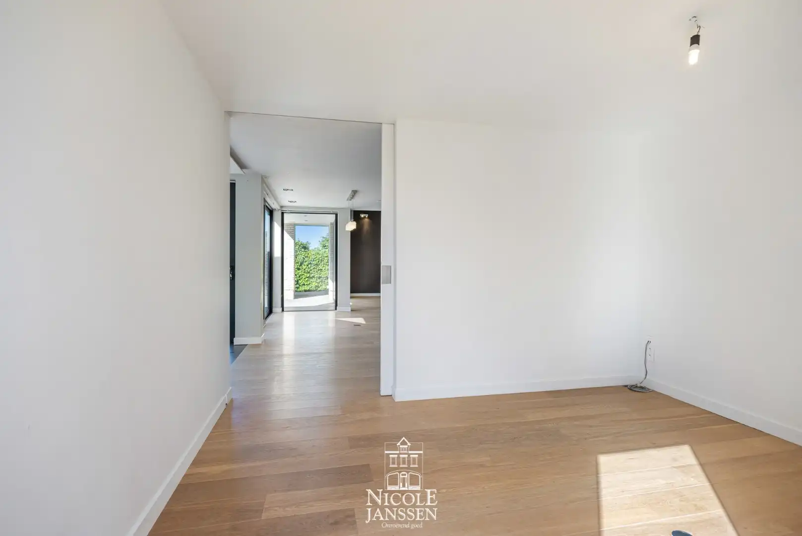 Energiezuinige villa met vijf slaapkamers in een rustige, groene omgeving  foto 15