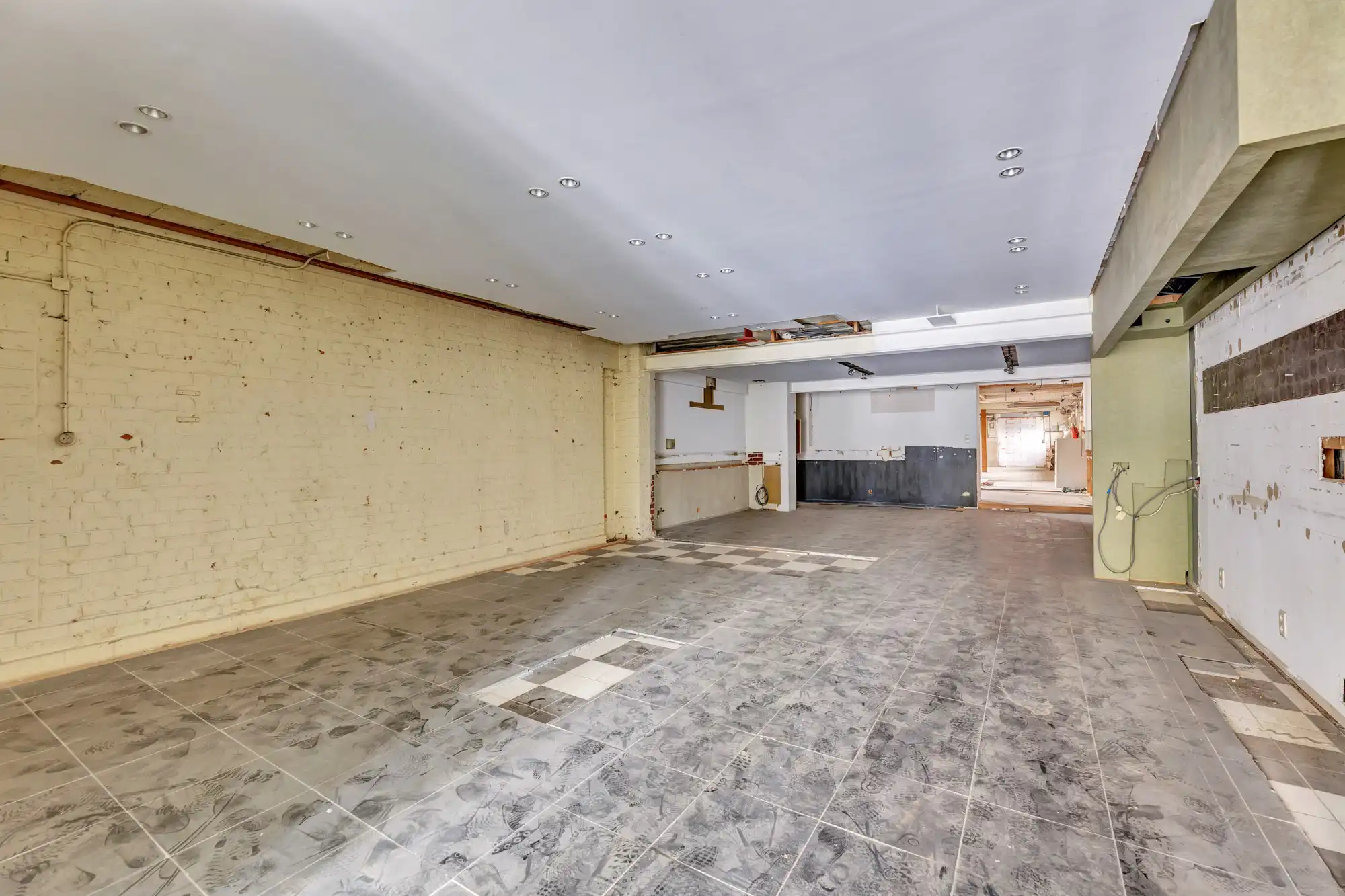 Uniek loftpand van 750m² in Aalst foto 17