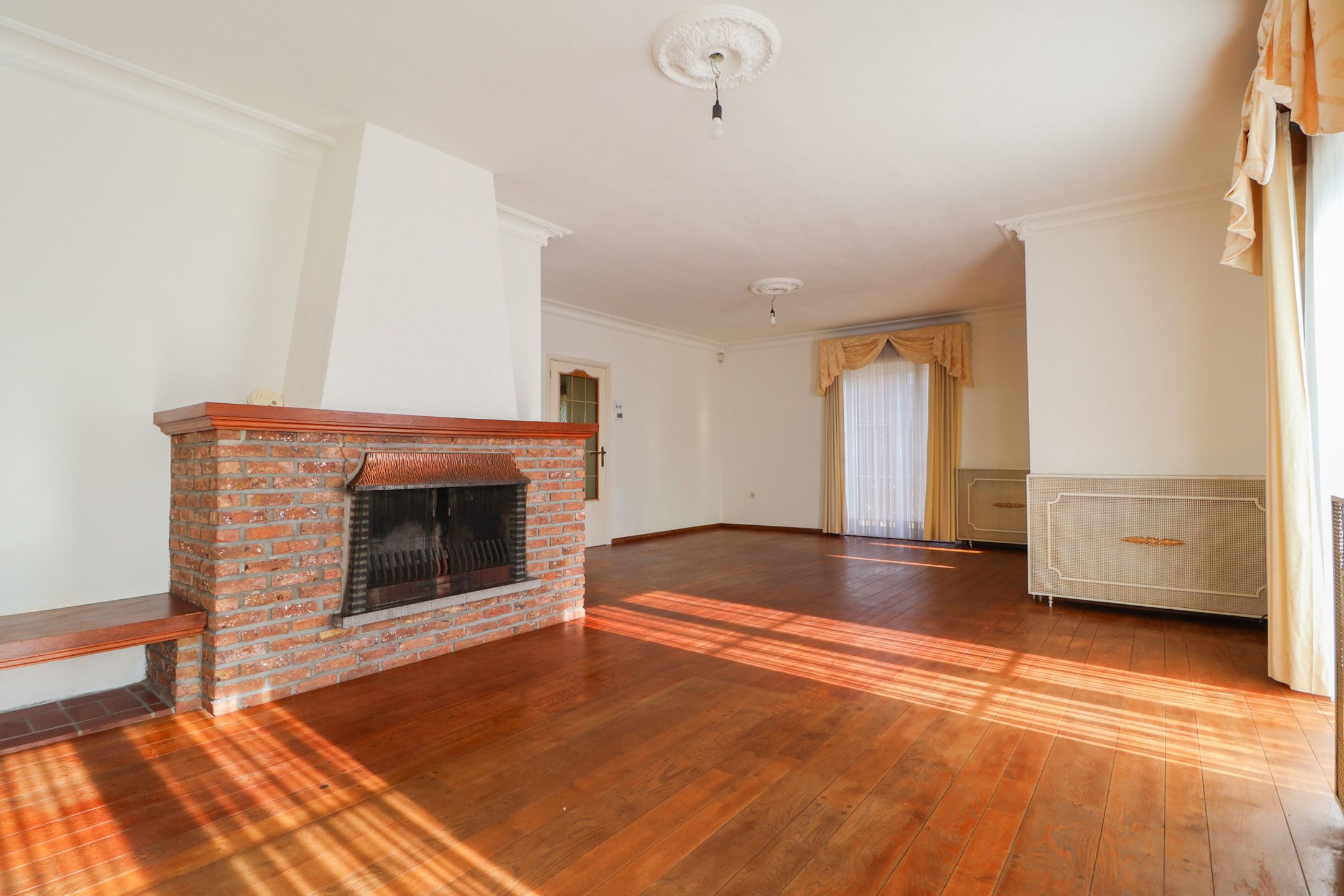 Uitstekend gelegen bungalow foto 5
