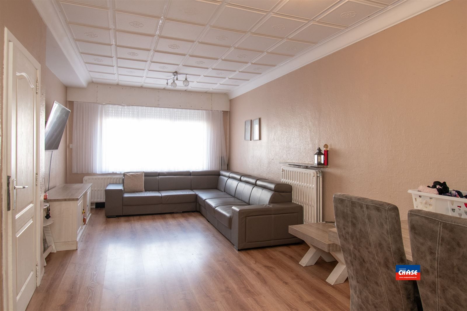 Te renoveren rijwoning met 4 à 5 slaapkamers foto 2