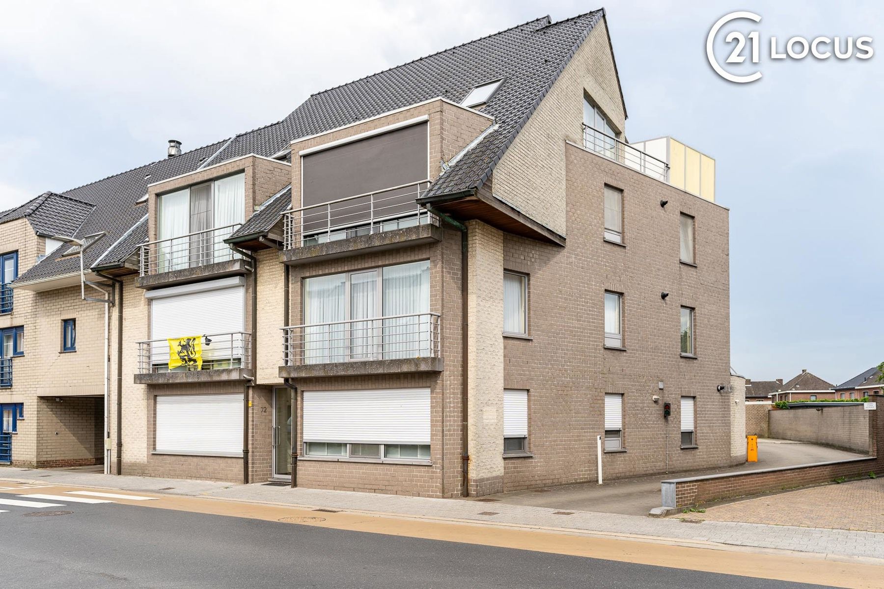 Prachtig dakappartement met garage in hartje Beveren foto 18