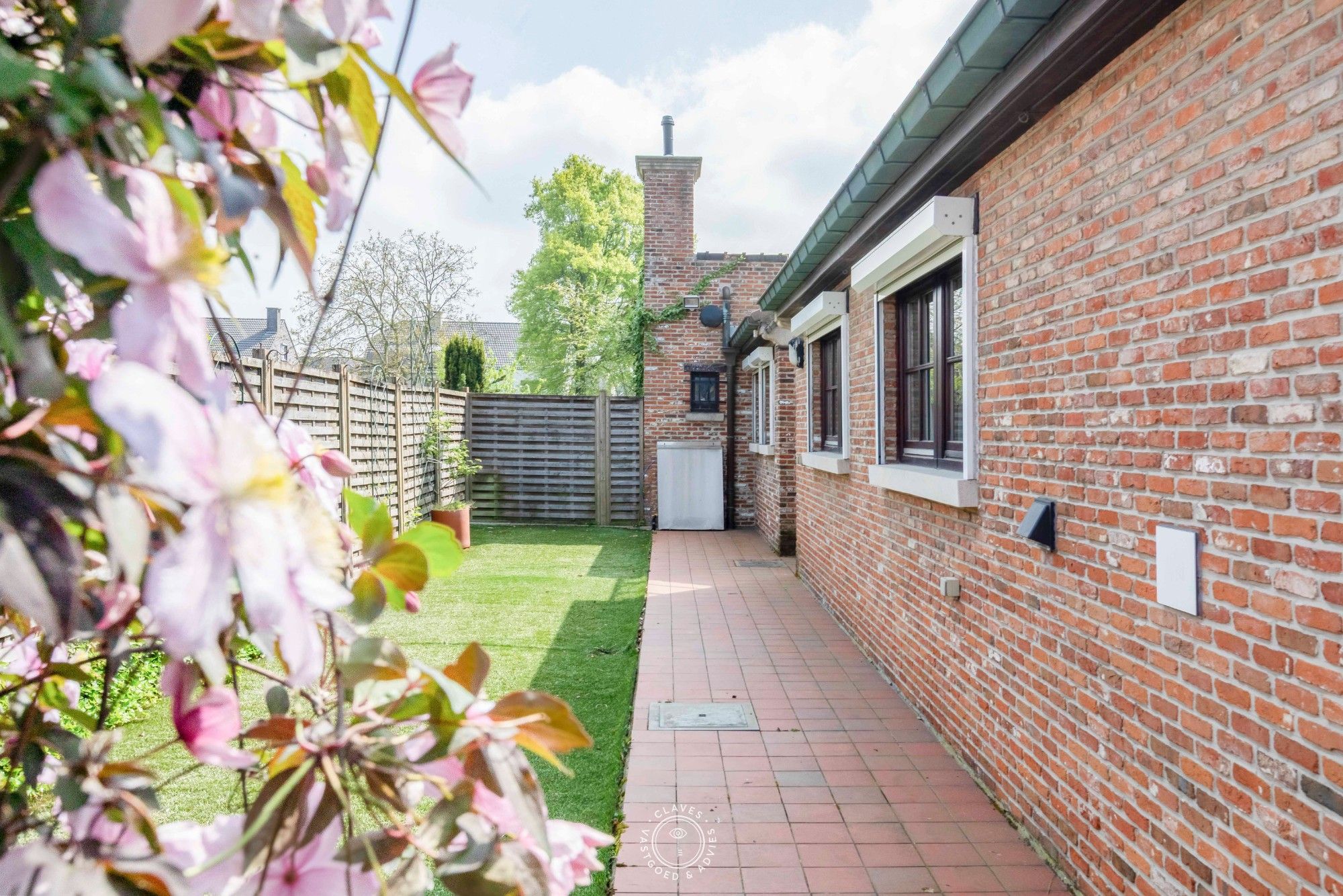 Karaktervolle villa op uitzonderlijk perceel van 3.262 m² foto 11