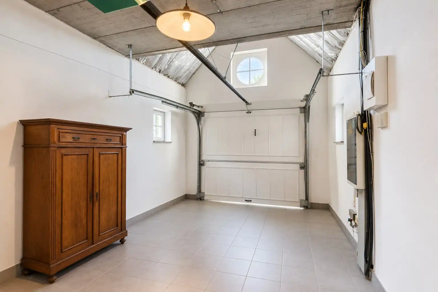 Villa met bureau,  5 slaapkamers, 2 badkamers en ruime tuin in Bierbeek! - EPC 172 kWh/m² - bewoonbare opp. 242 m² foto 27