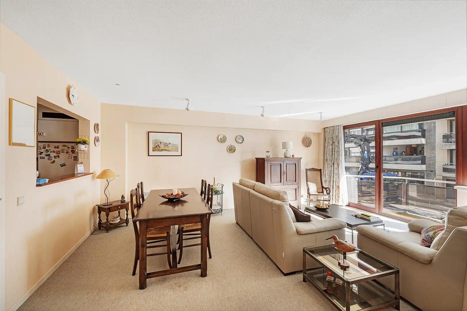 Goed gelegen appartement met zijdelings zeezicht. foto 6