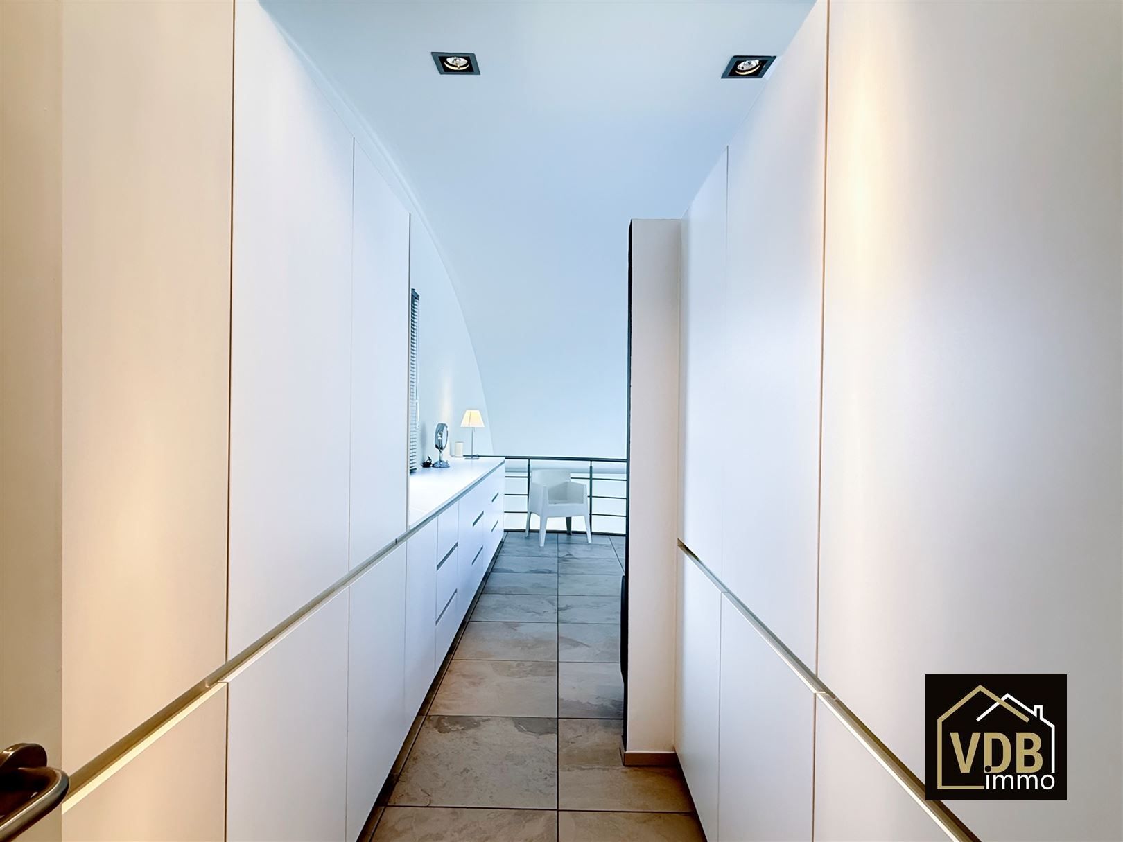 Penthouse zeer goed afgewerkt foto 41