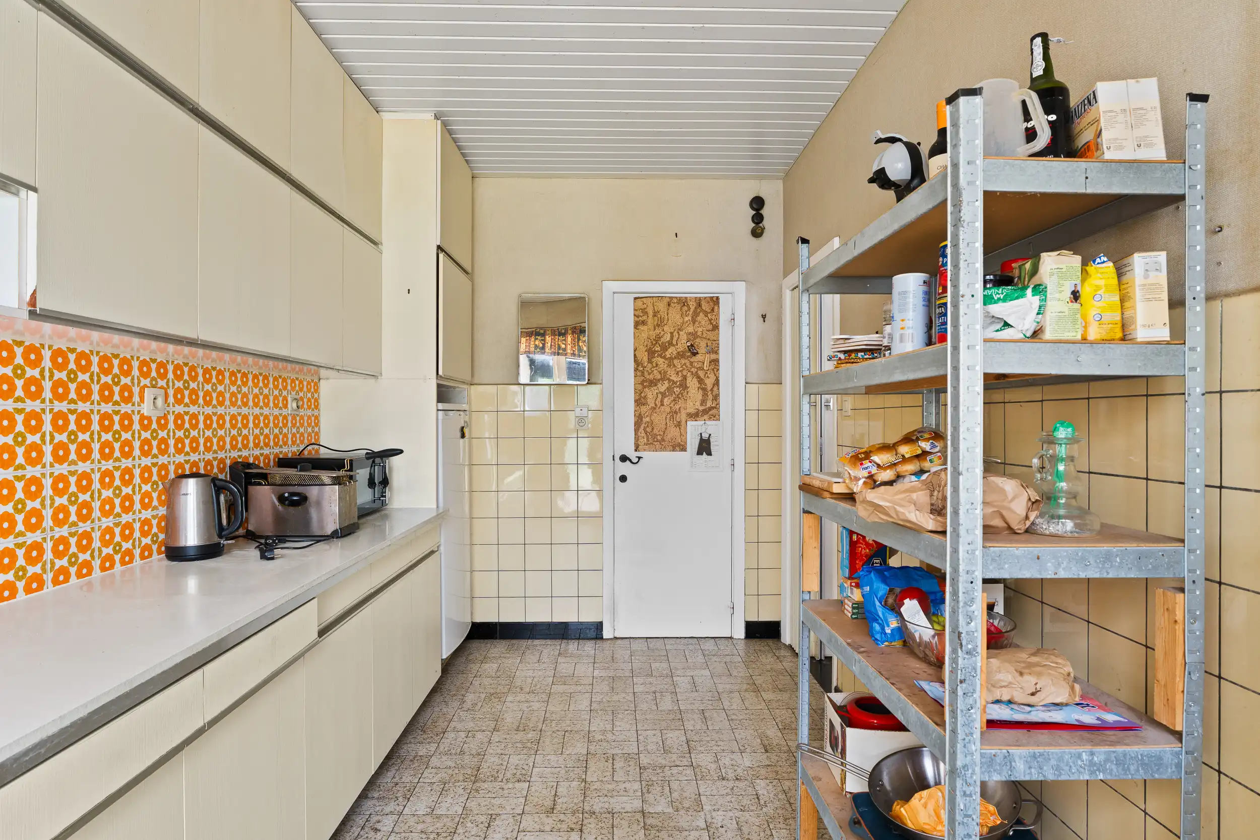Te renoveren woning met ruime tuin in Gent foto 7