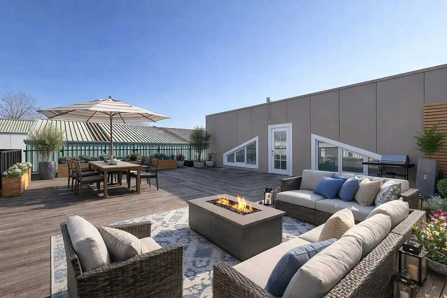 Uniek multifunctioneel object met bedrijfsruimte, kantoor, mancave en ruim appartement foto 37