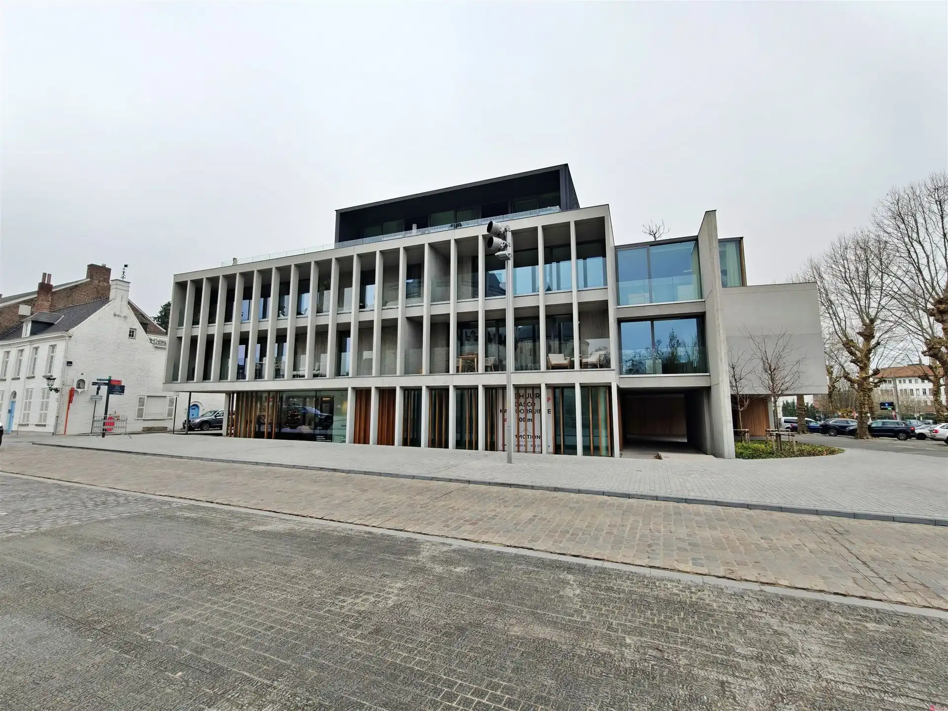 Ondergrondse garage nabij Broeltorens foto {{pictureIndex}}