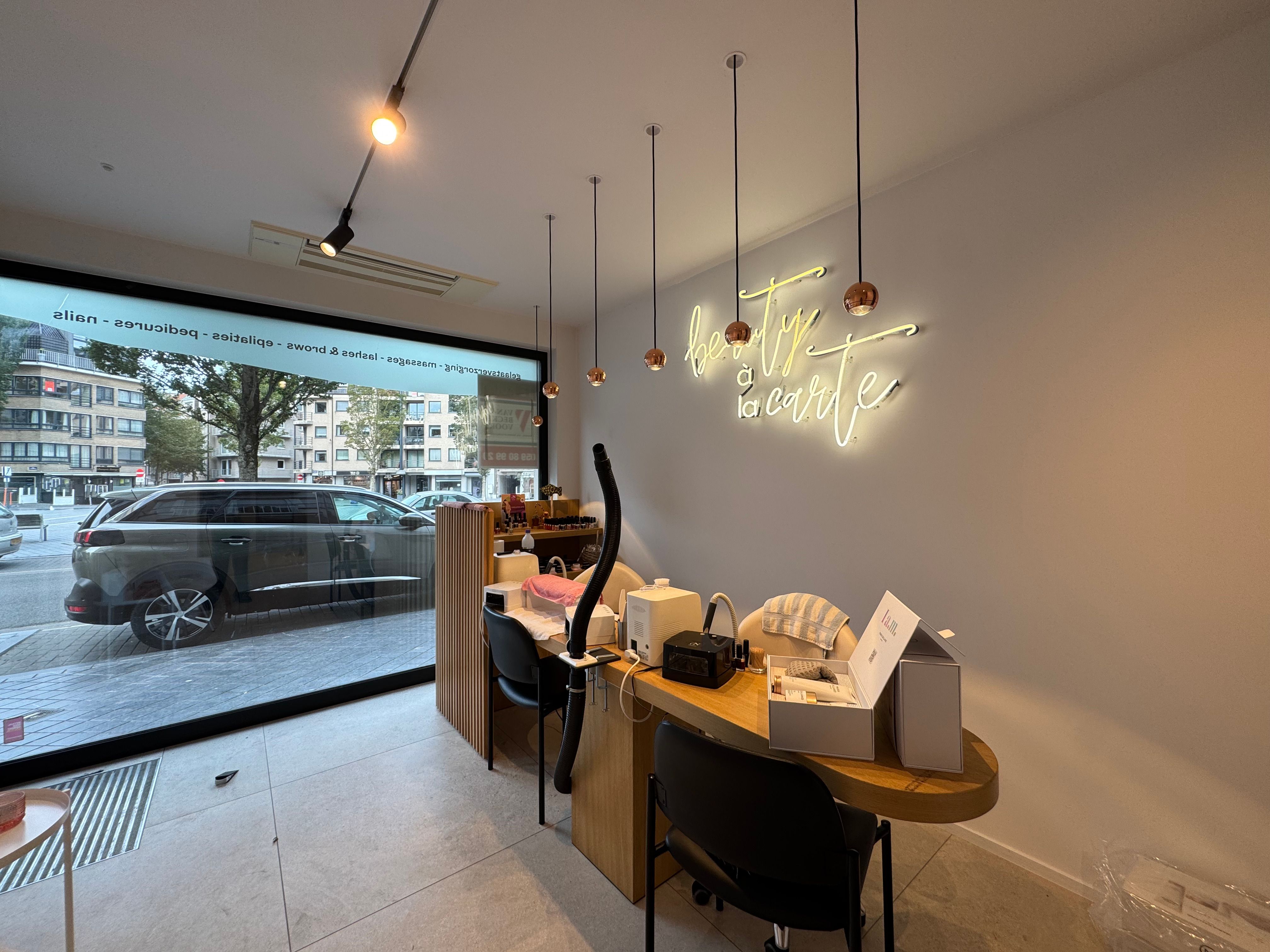 Handelsgelijkvloers 45m² foto 4