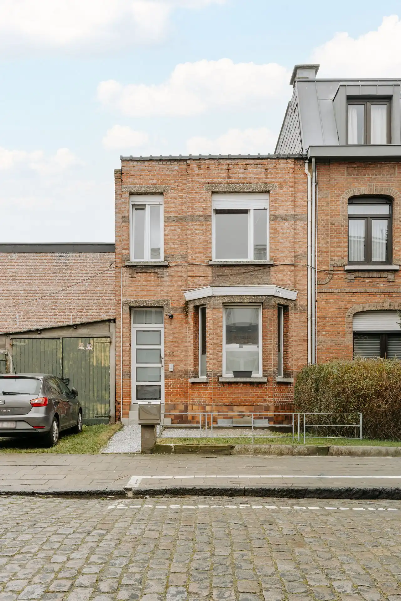 Hoofdfoto van de publicatie: Gezinswoning in gezellige wijk!