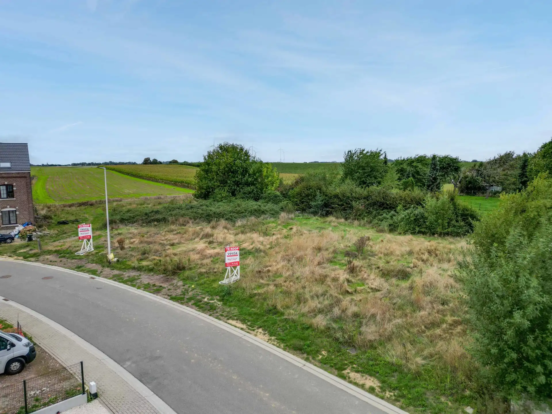 Ruime, landelijk gelegen bouwgrond voor open woning (lot 1) foto 2