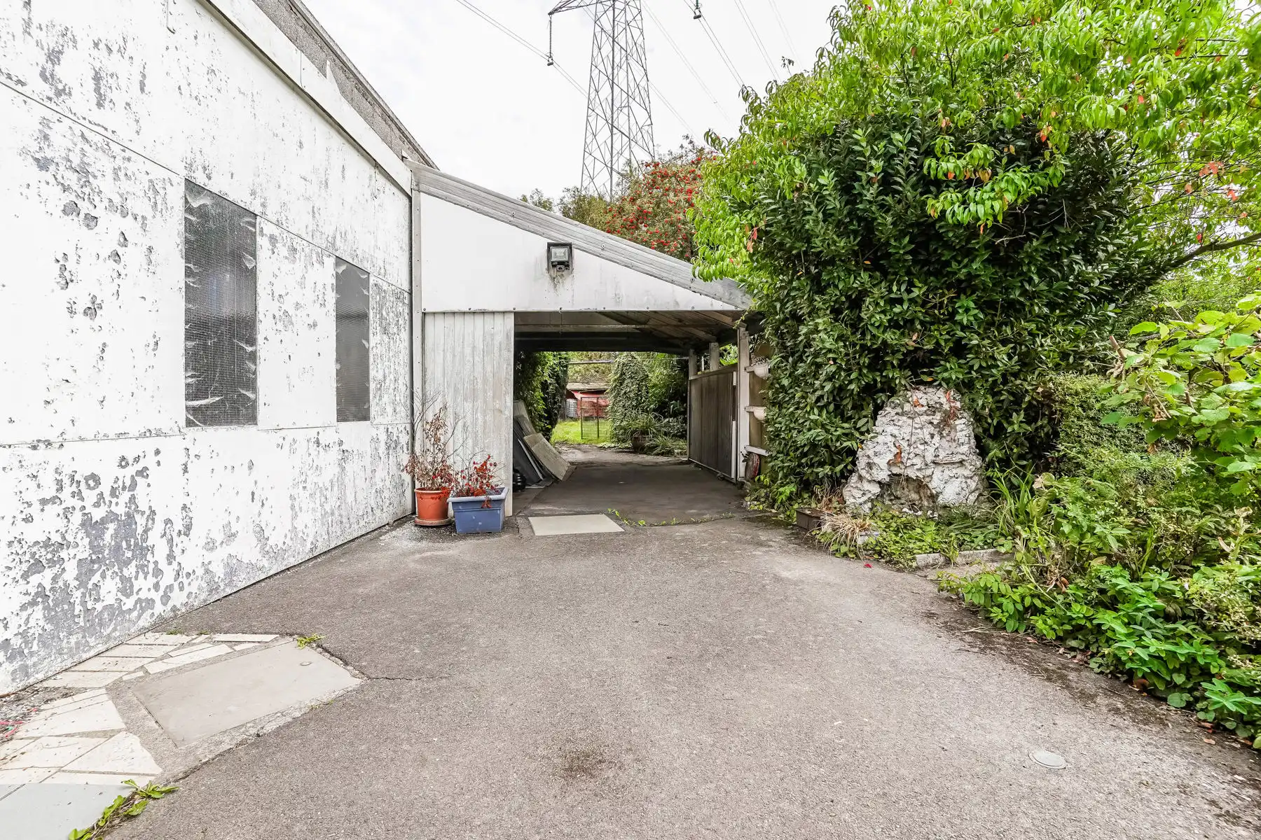 Te renoveren woning met werkplaats en ruim perceel in landelijke omgeving te Londerzeel. foto 26