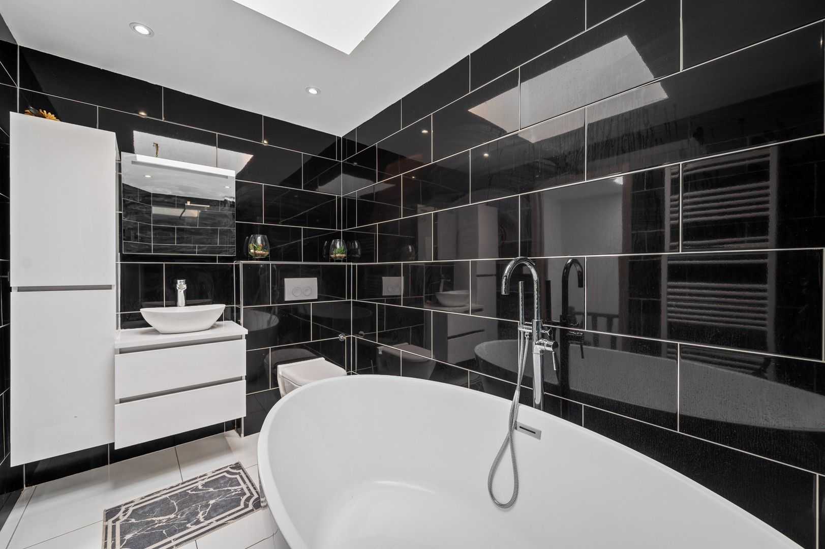 Grote eengezinswoning met polyvalente ruimte en zonnige tuin foto 7