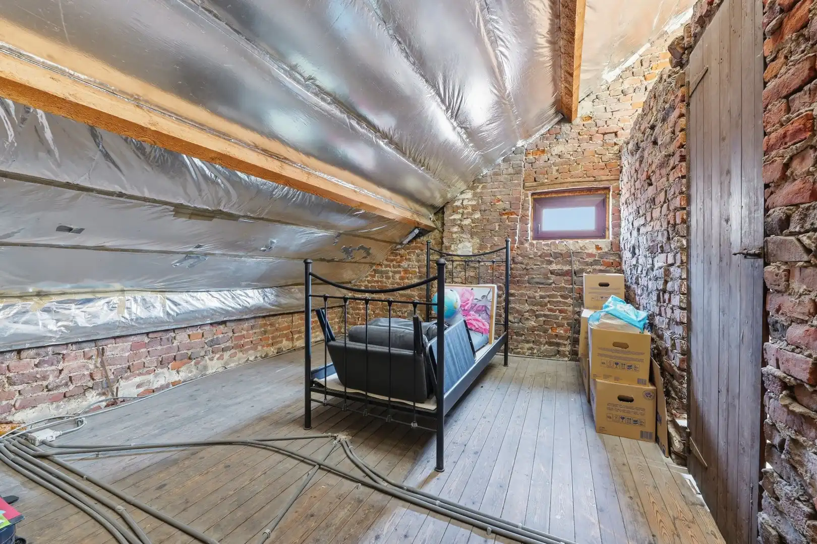 AUTHENTIEK HERENHUIS MET PRAKTIJKRUIMTE, TUIN EN GARAGE MET STALLEN IN HARTJE BORGLOON foto 41