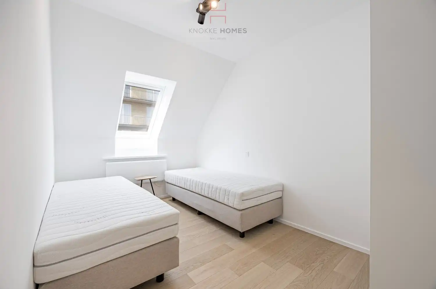 Ruim en lichtrijk appartement vlakbij het strand van Duinbergen foto 22