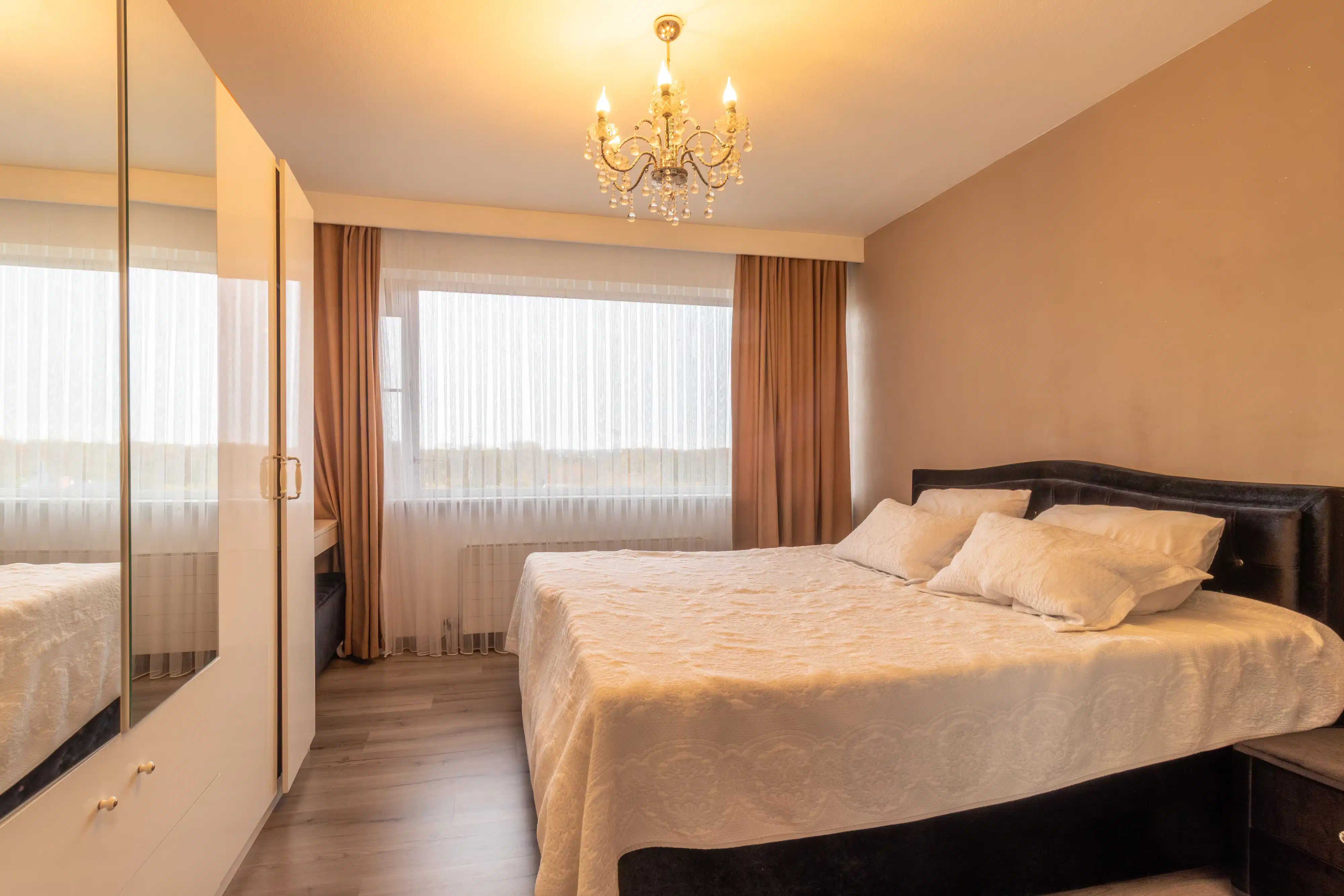 Instapklaar appartement met twee terrassen in Merksem foto 5