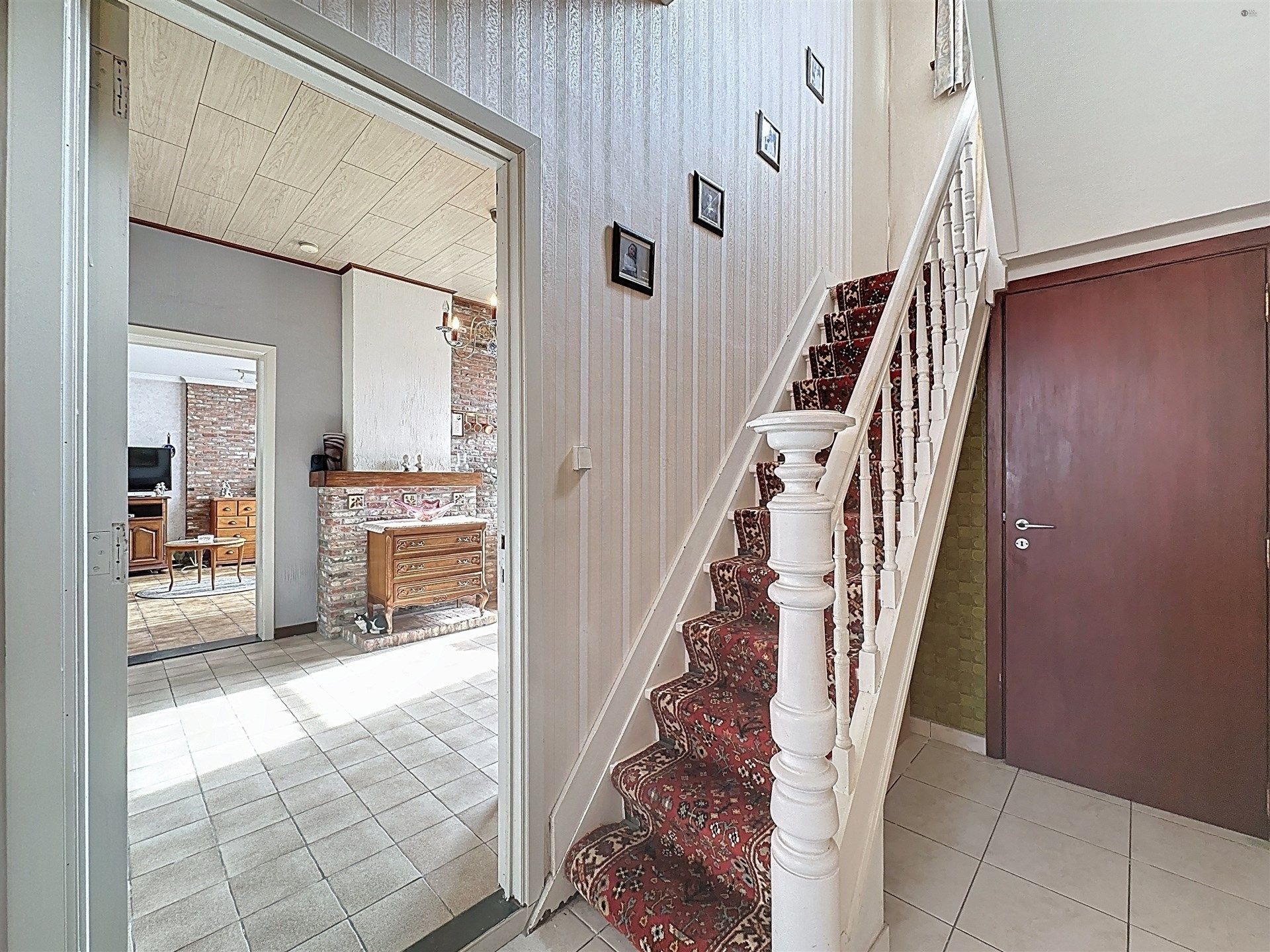 te renoveren woning met magazijn (220m²) op perceel van 1340m² foto 10