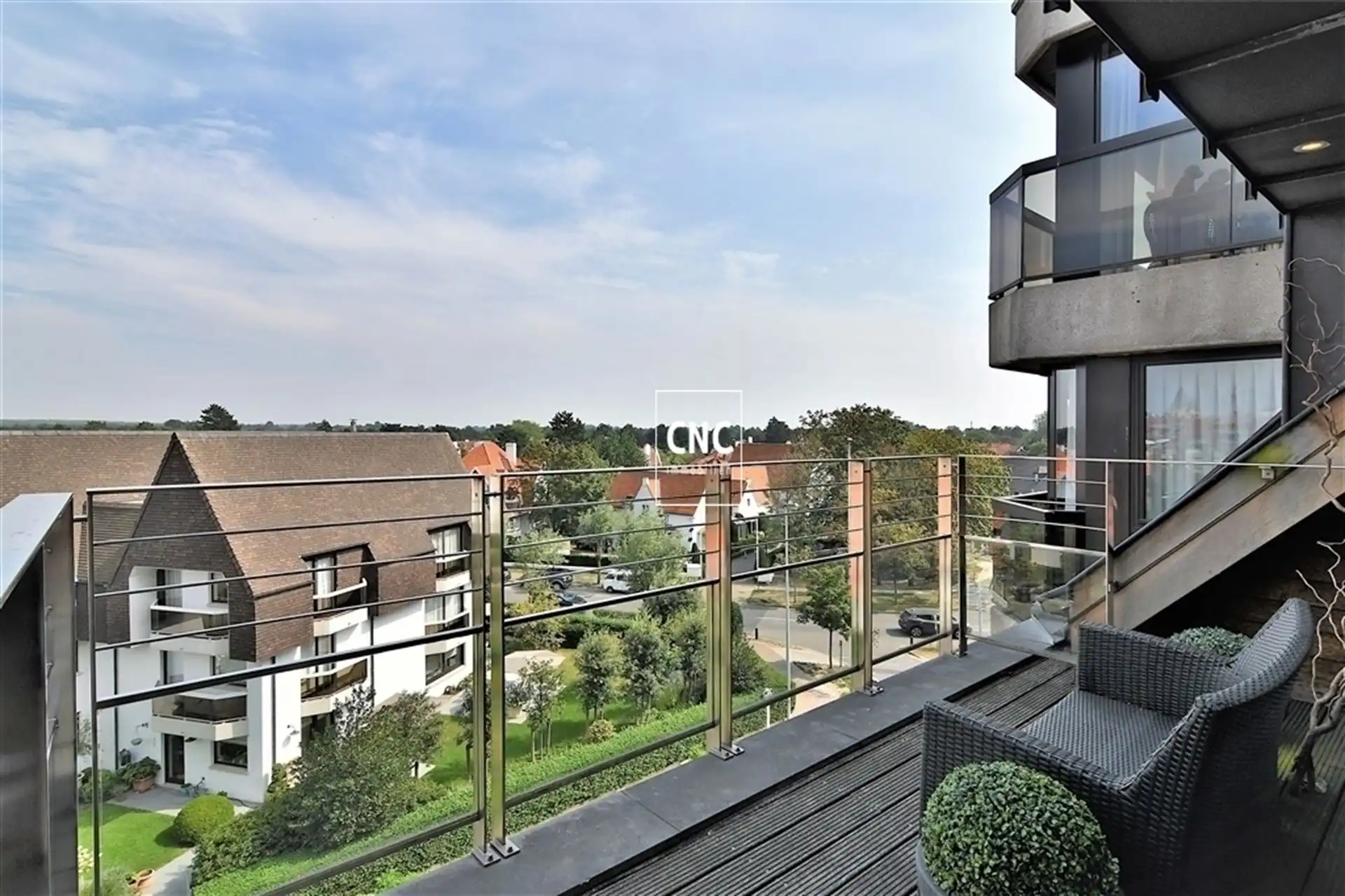 Gemeubeld duplexappartement met prachtig open zicht op groen foto 17