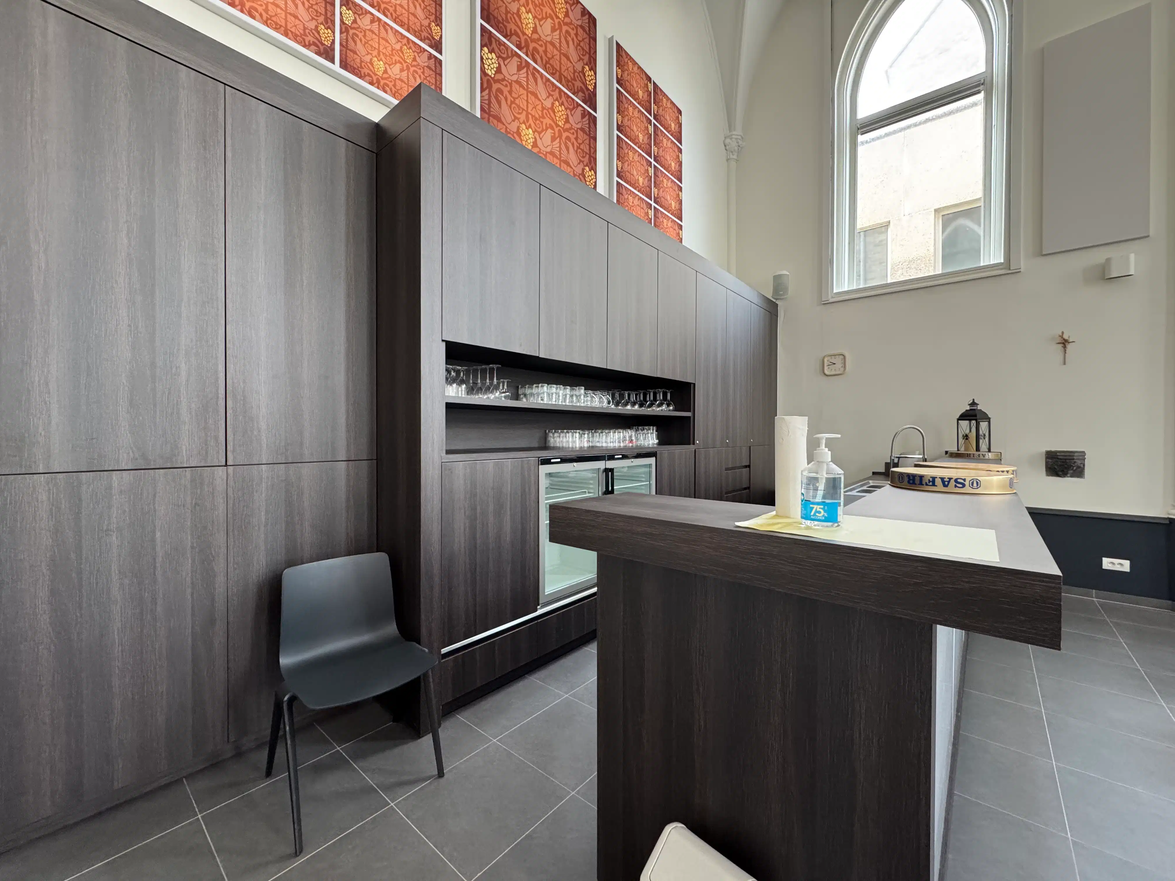 Instapklaar handelsgelijkvloers 250 m² Middelkerke foto 11