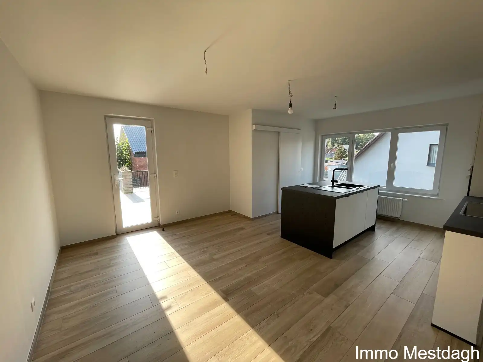 Ruim en modern afgewerkt duplexappartement (3 SLK) in het centrum van Paal foto 8