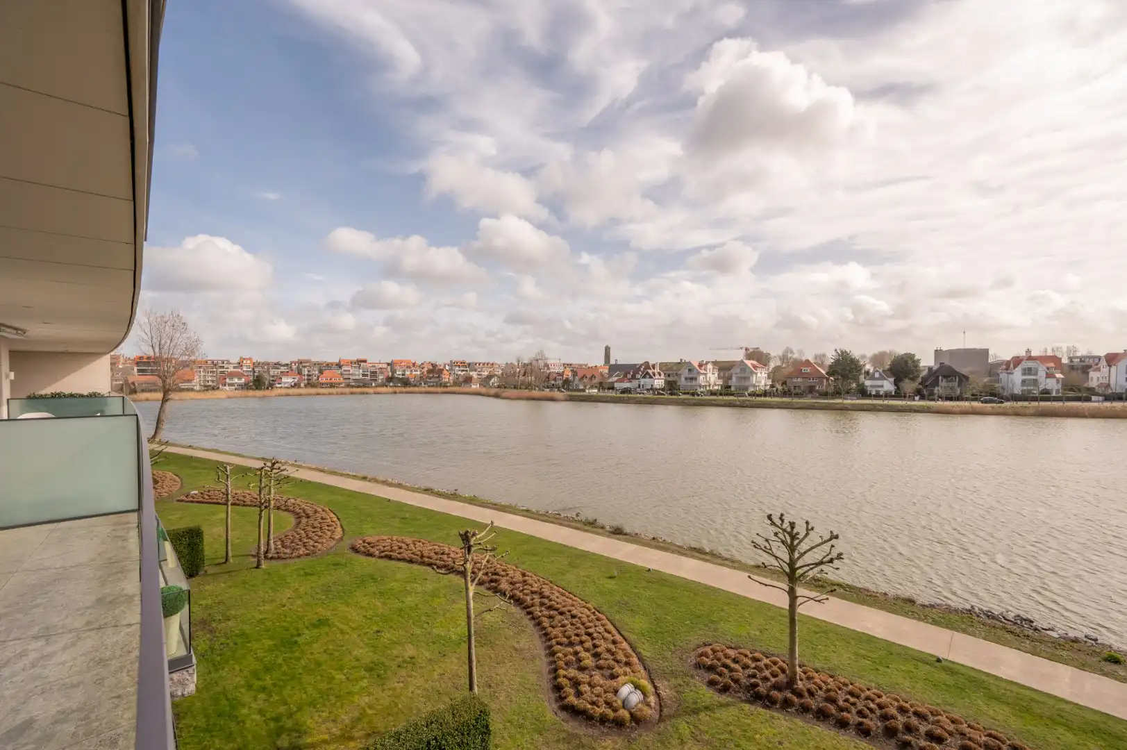 Exclusief appartement van 162 m2 in res. La Réserve met prachtig zicht op zegemeer foto 21