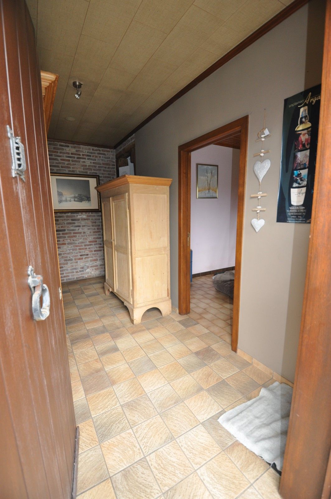 Zeer ruime villa op 1000 m² nabij het centrum van Oudenburg ! foto 4