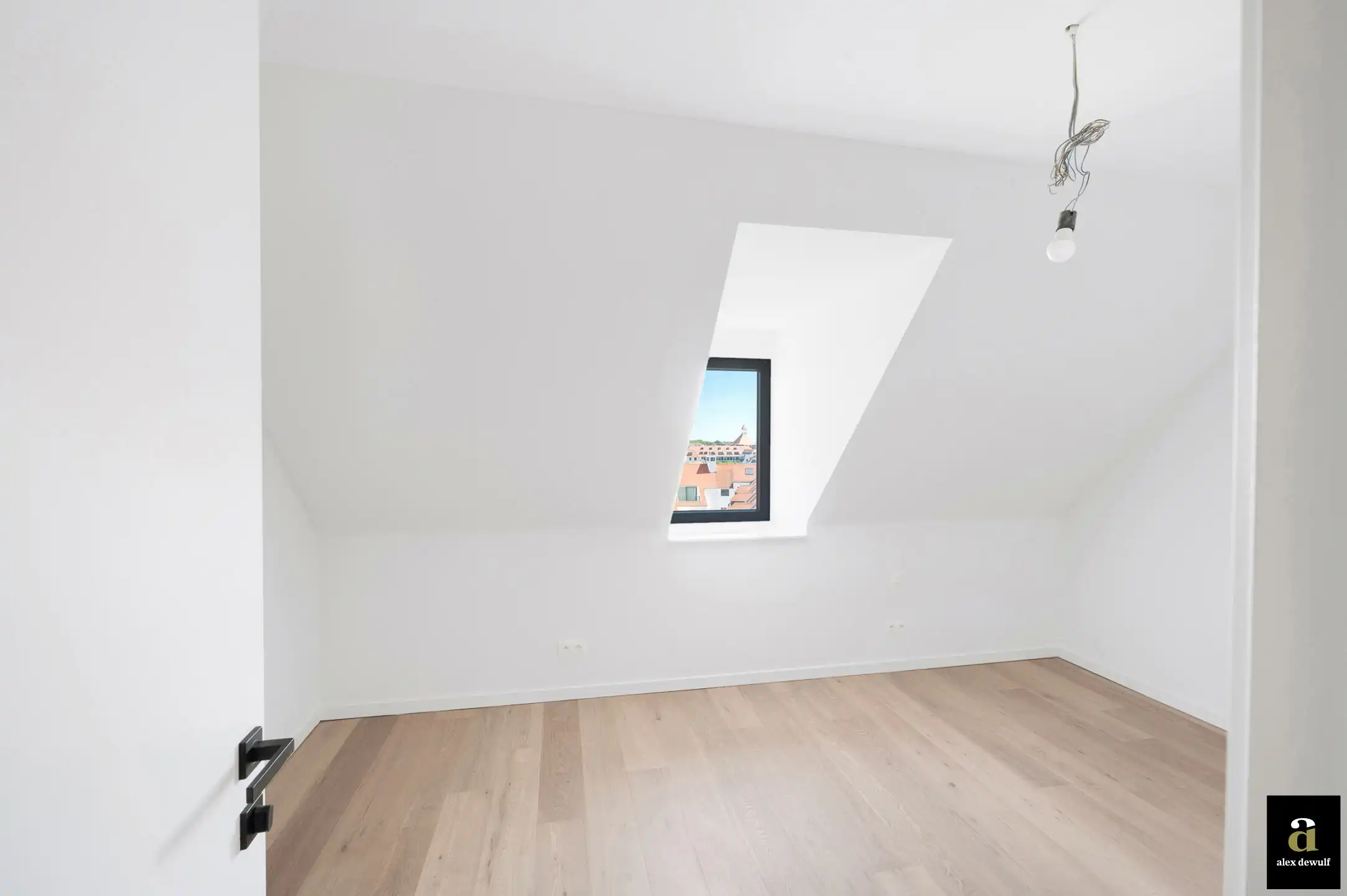 Nieuwbouw penthouse met zuidwestelijk terras en open uitzicht op het Duinenwatermeer. foto 17